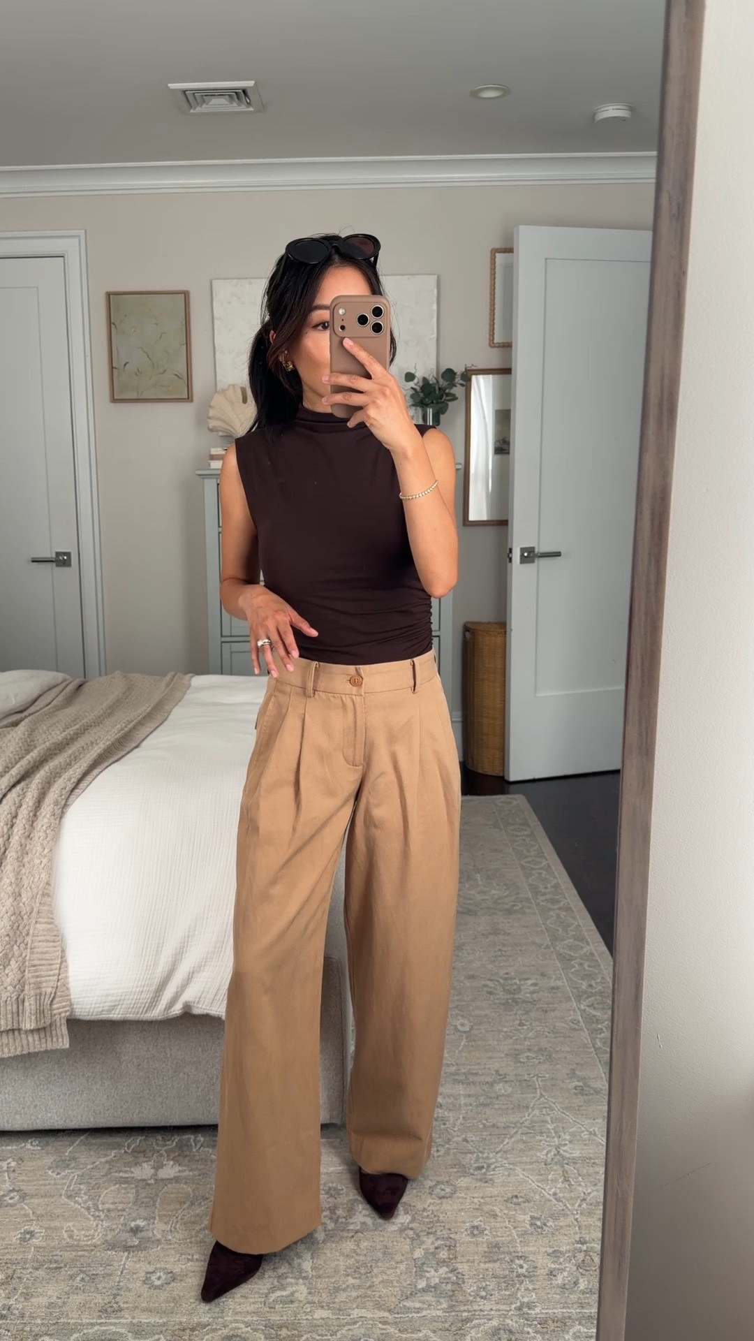 Outfit on sale! Just sign into your free Madewell account.
• Everyday trouser 00 short, looser relaxed mid rise fit 
• Cotton top XS
• Oval sunglasses 

Petite friendly, smart casual style, transitional fall outfit

#LTKPetite #LTKWorkwear #LTKootd