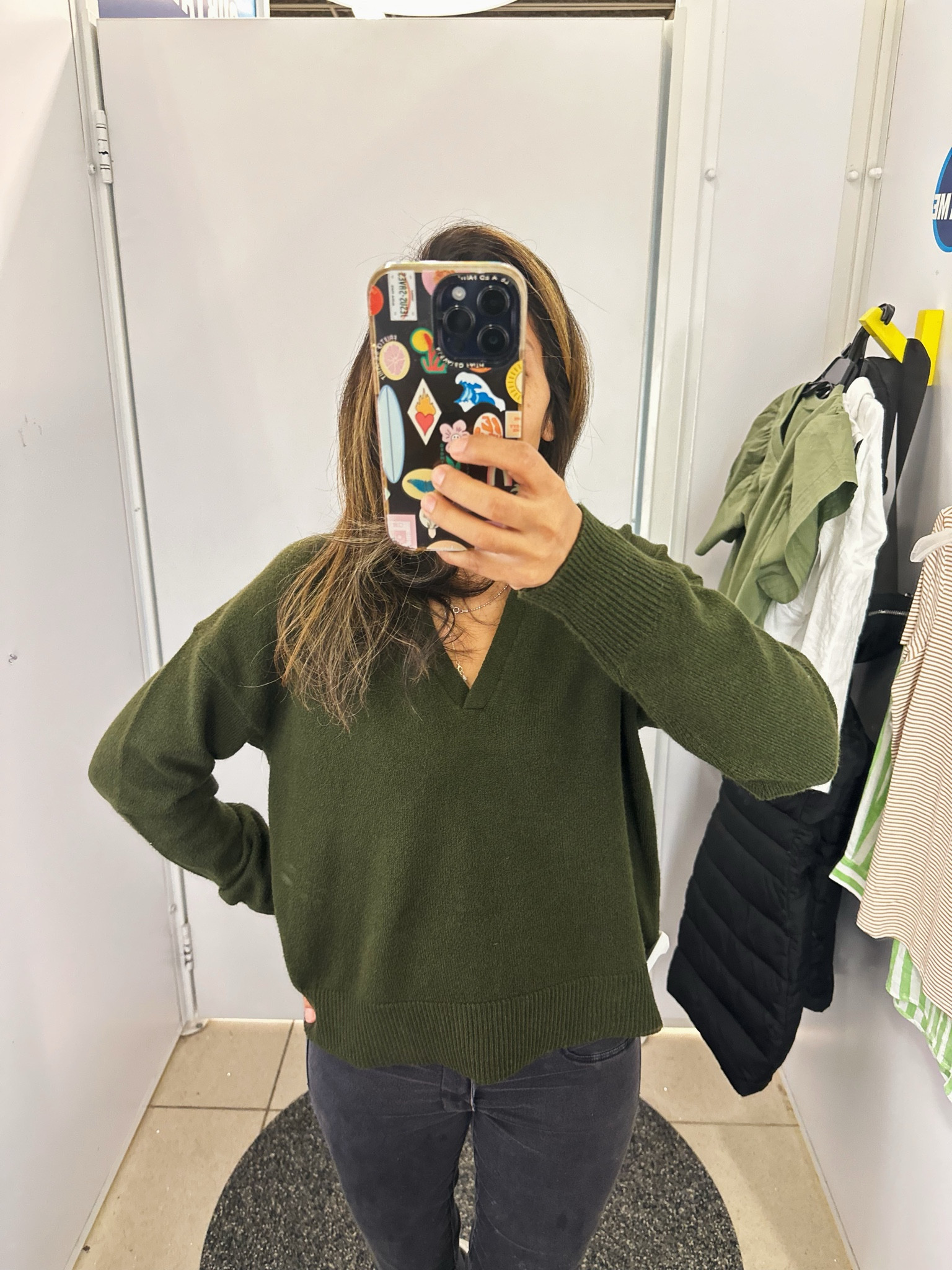 Great green sweater for errands or work 

#LTKfindsunder100 #LTKtravel #LTKsalealert