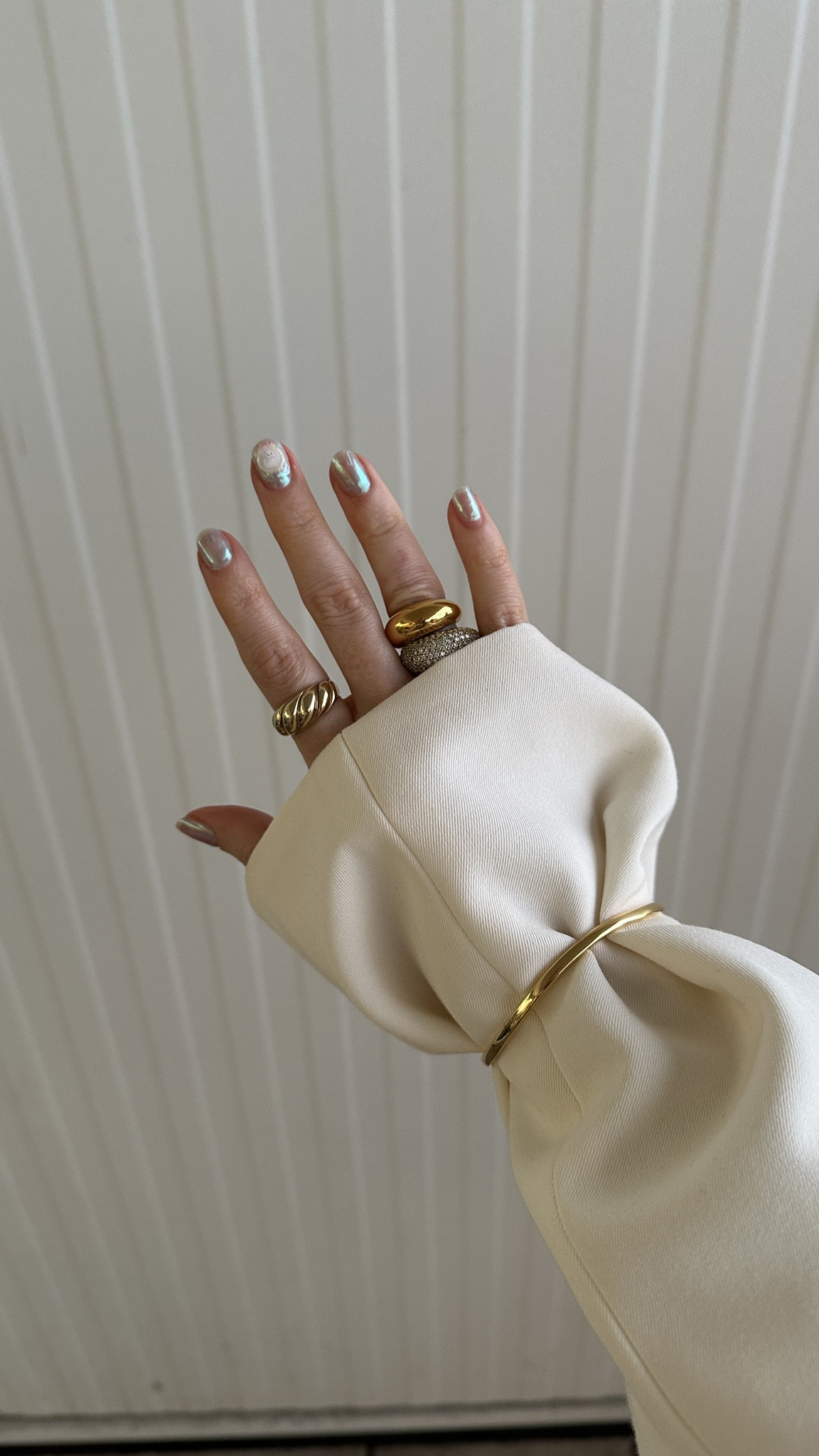 Monday mood: white blazer, gold bracelets, dome, pave and croissant rings - basically dressed for jewellery, not work ✨
.
gold stacking bracelets | gold dome ring | pave dome ring | croissant ring | ring stack | statement rings | layering rings | everyday jewellery | jewellery edit | elevated basics | autumn jewellery | stacked jewellery 

#LTKuk #LTKautumn #LTKwedding