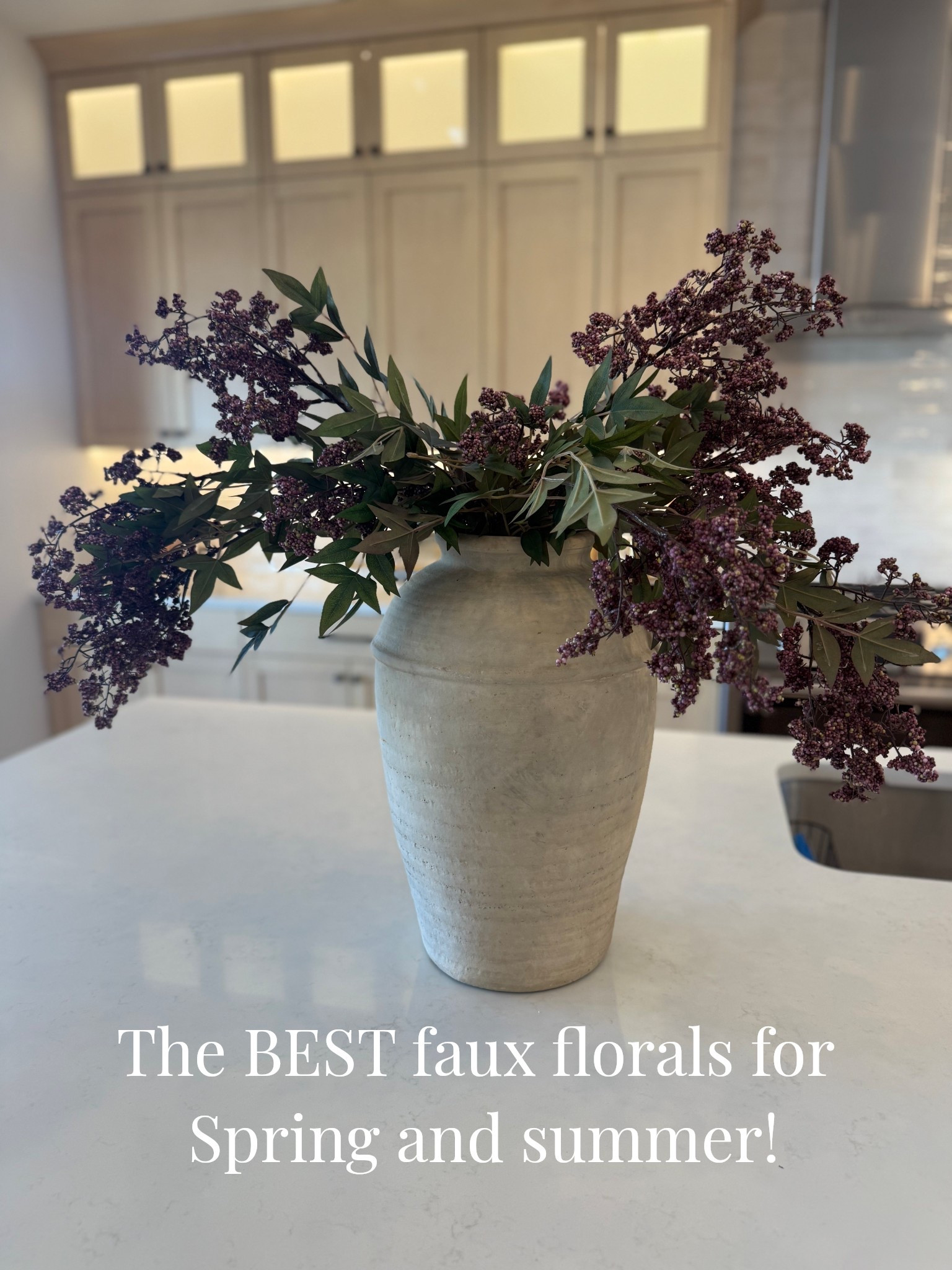 These faux florals are stunning! My favorite florals for spring and summer! 

Home decor, vase, spring decor, summer decor, faux florals, fake flowers

#LTKHome #LTKSeasonal