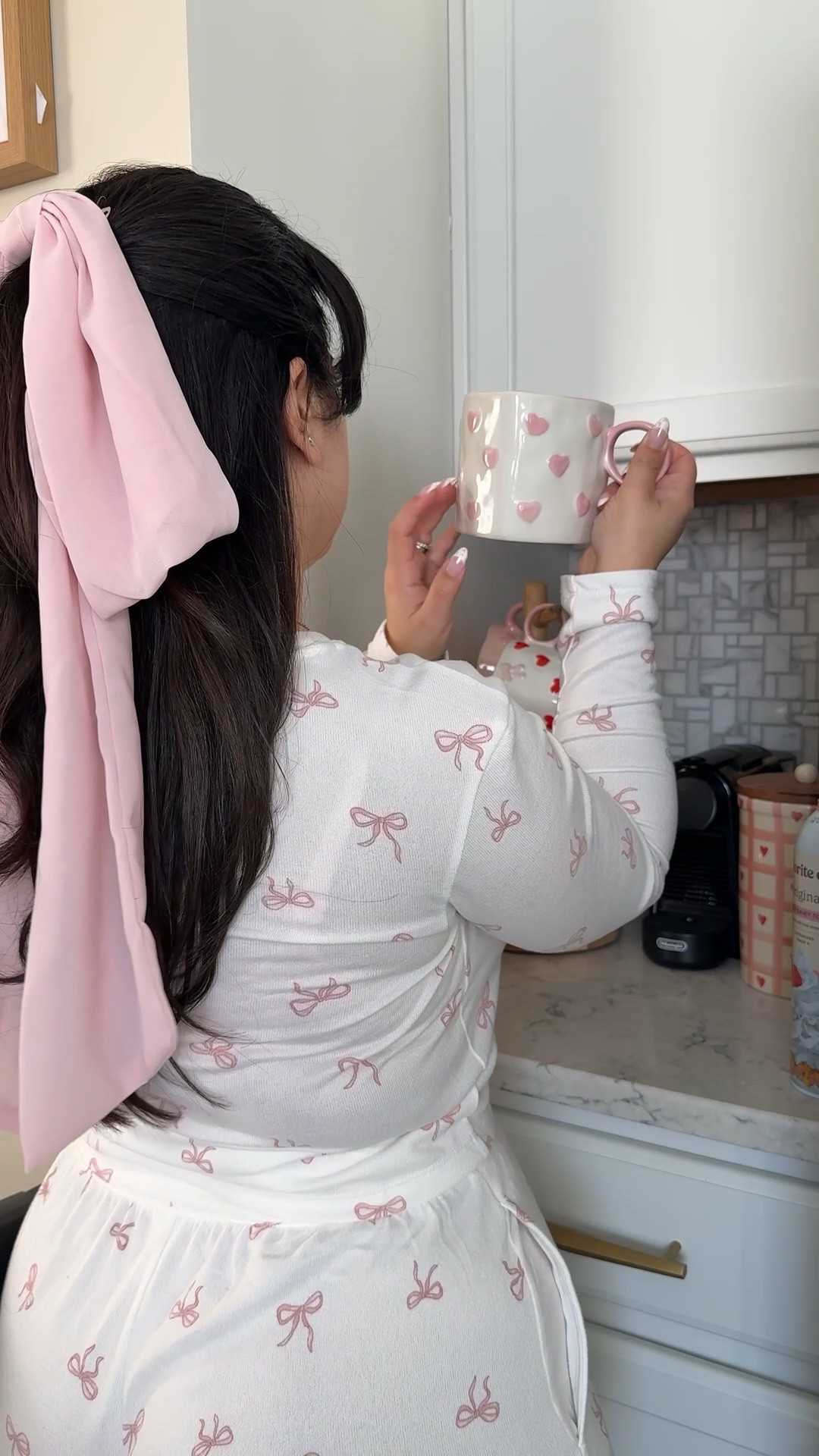Cozy girly morning 🎀💋💗

#LTKHome #LTKWatchNow #LTKGiftGuide
