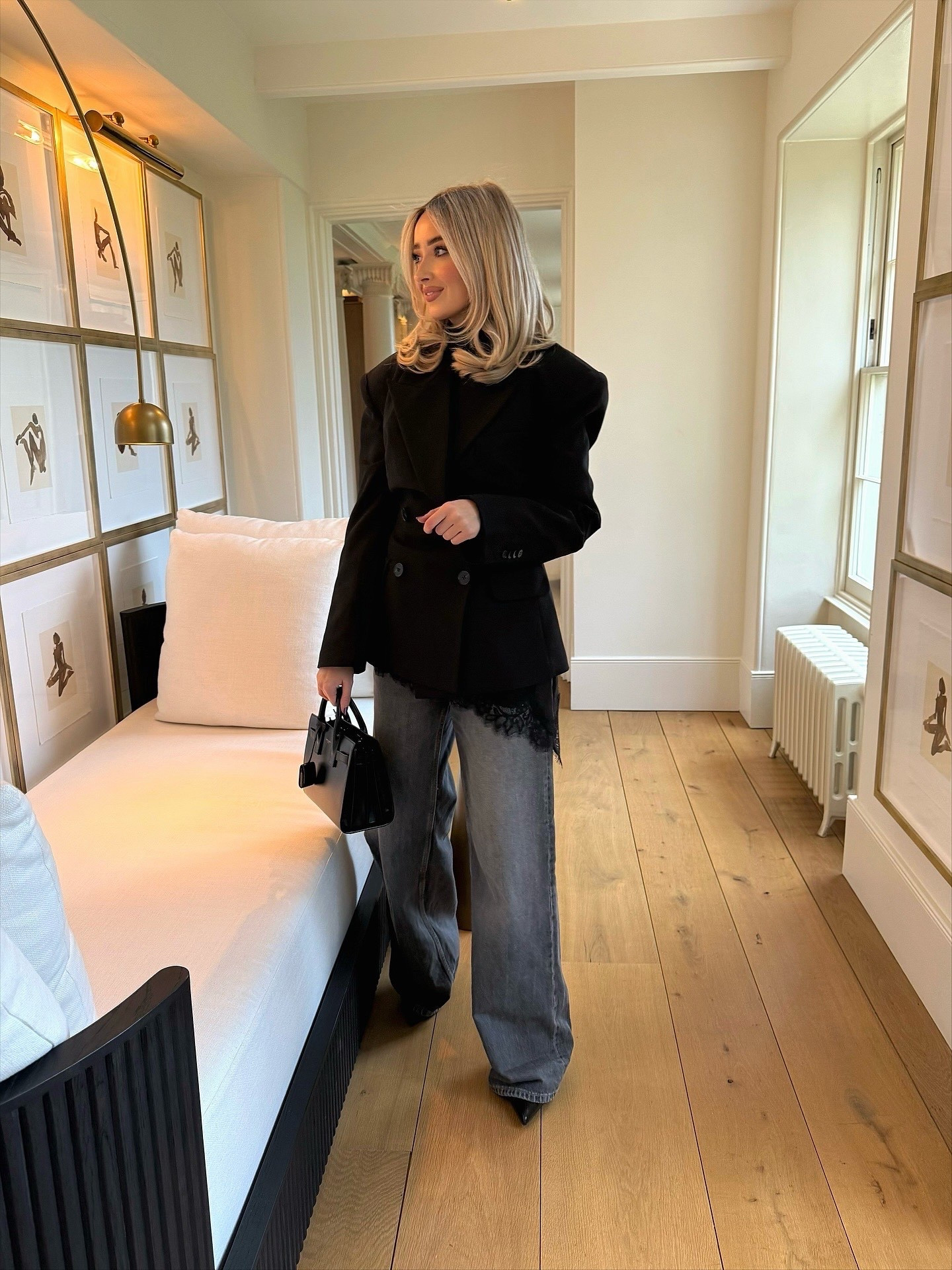 The blazer collection grows 🖤

#LTKuk #LTKautumn #LTKwinter