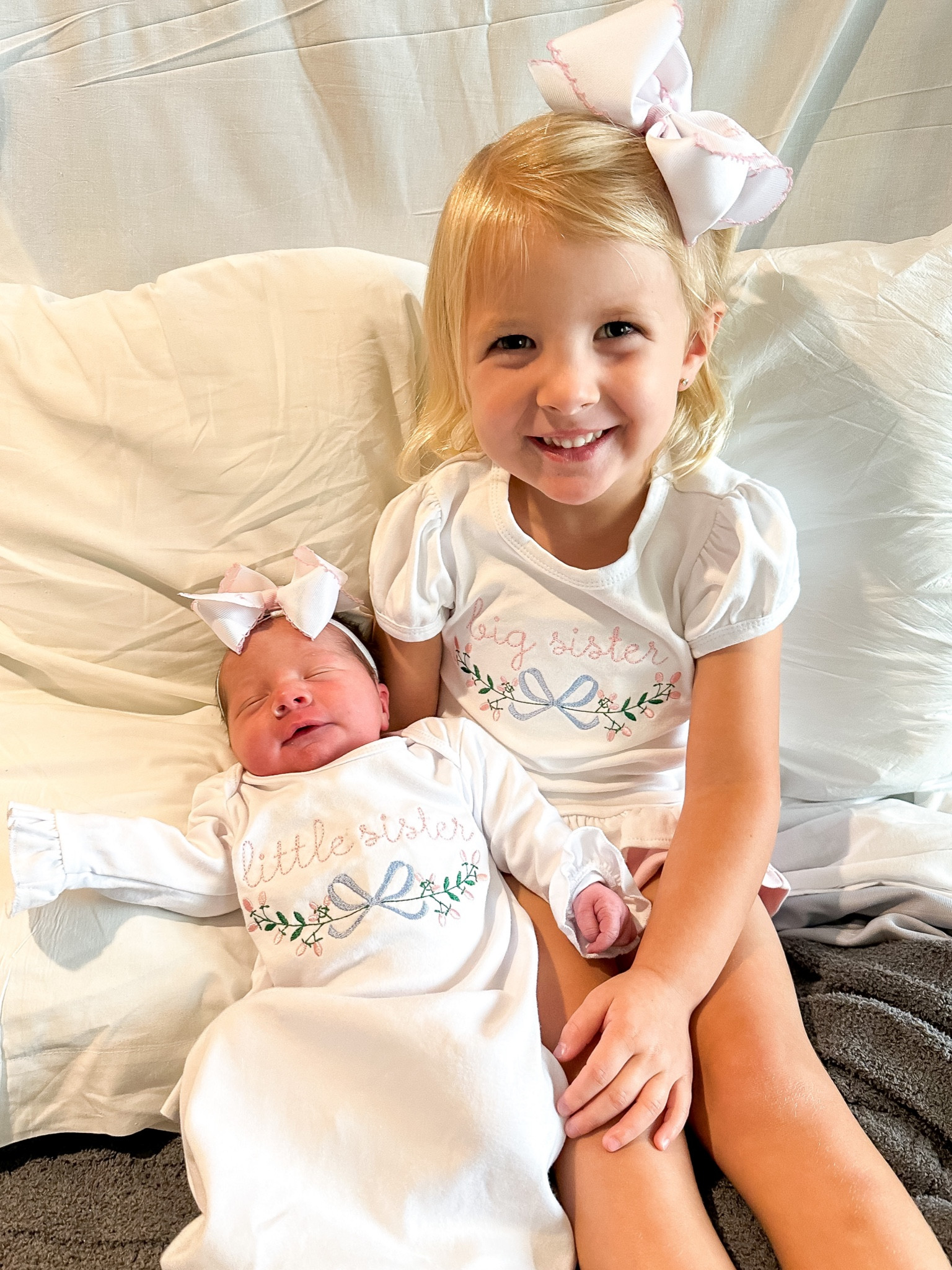 Big Sis / Lil Sis matching outfits #bissis #littlesis #matchingsibling #siblings #embroidered

#LTKkids #LTKbaby