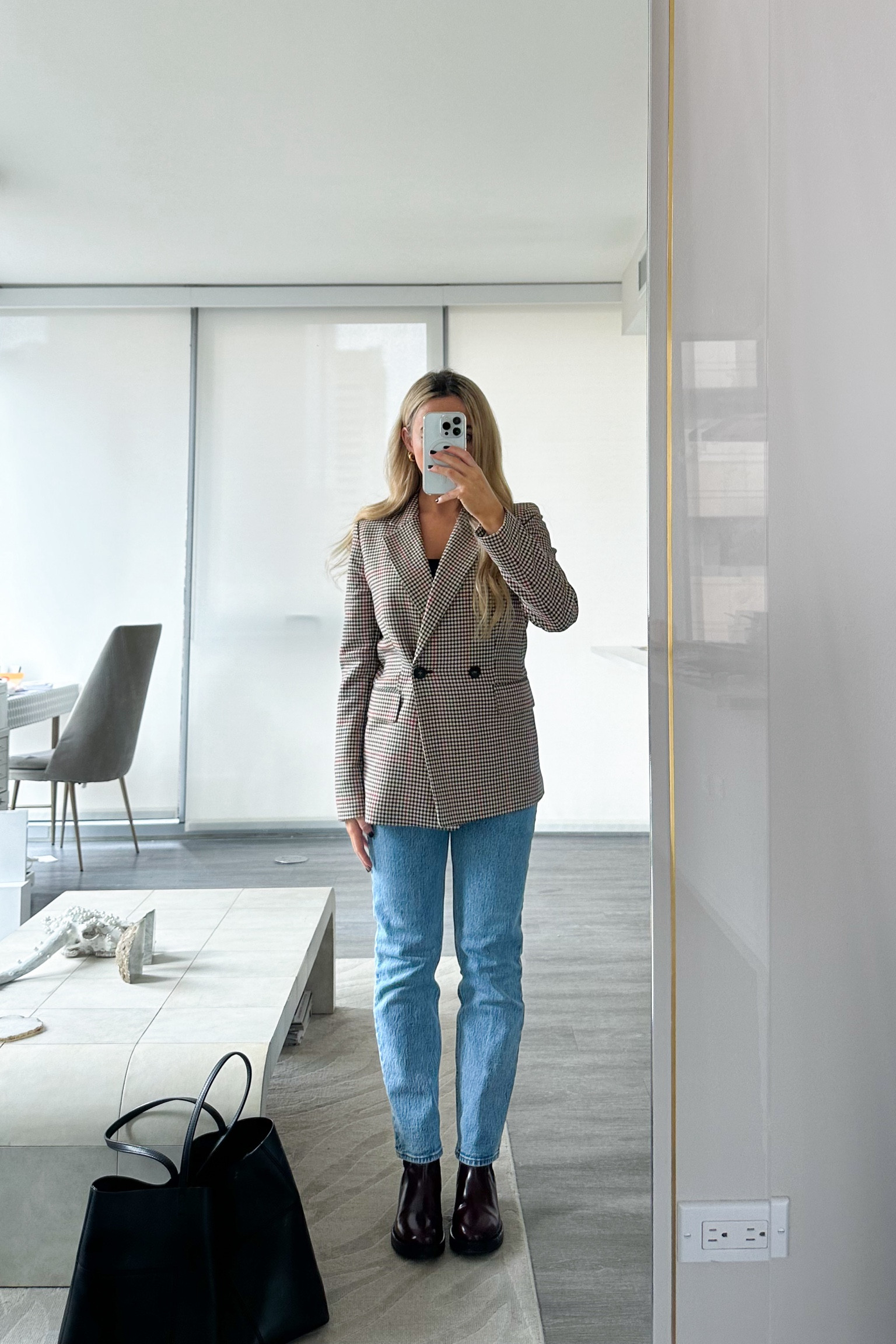 blazer and jeans outfit

workwear, petite pants, office, blazer jacket, Abercrombie 90s jeans 

#LTKfindsunder100 #LTKMostLoved #LTKworkwear

#LTKFindsUnder100 #LTKShoeCrush #LTKWorkwear