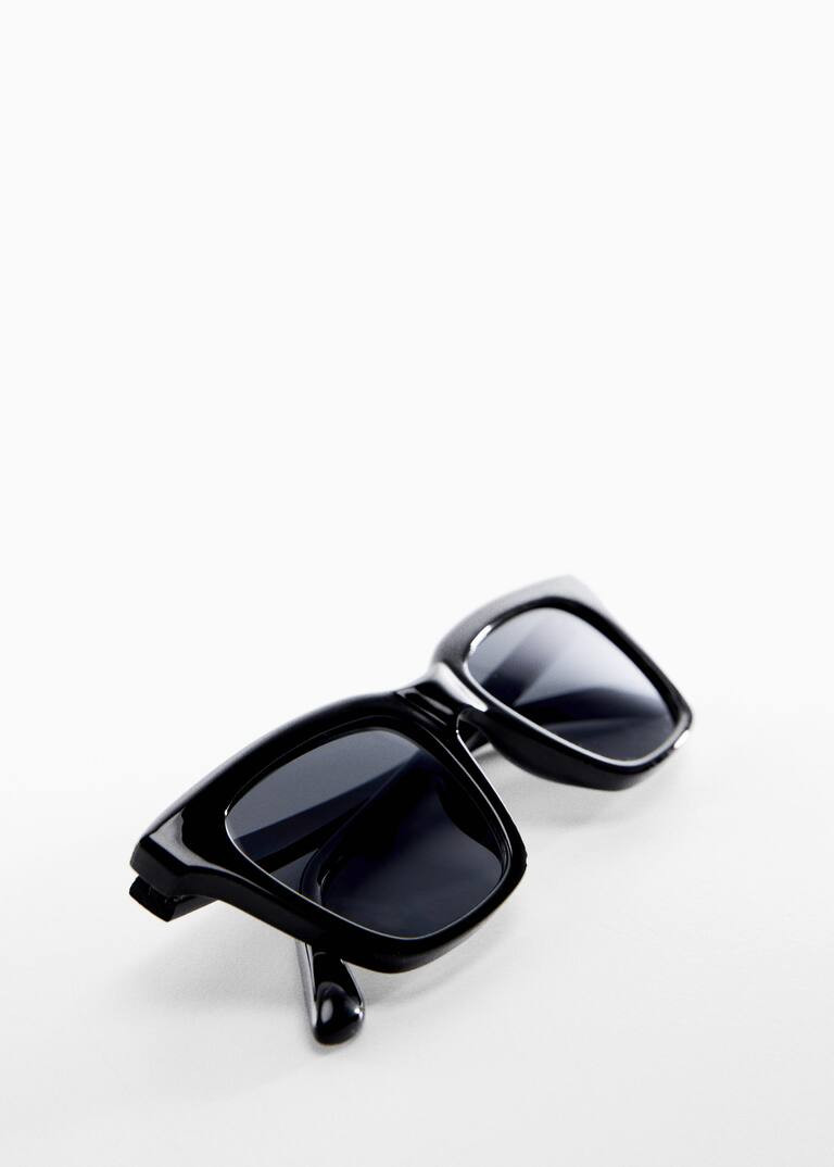 Lunettes de soleil monture plastique | MANGO (FR)