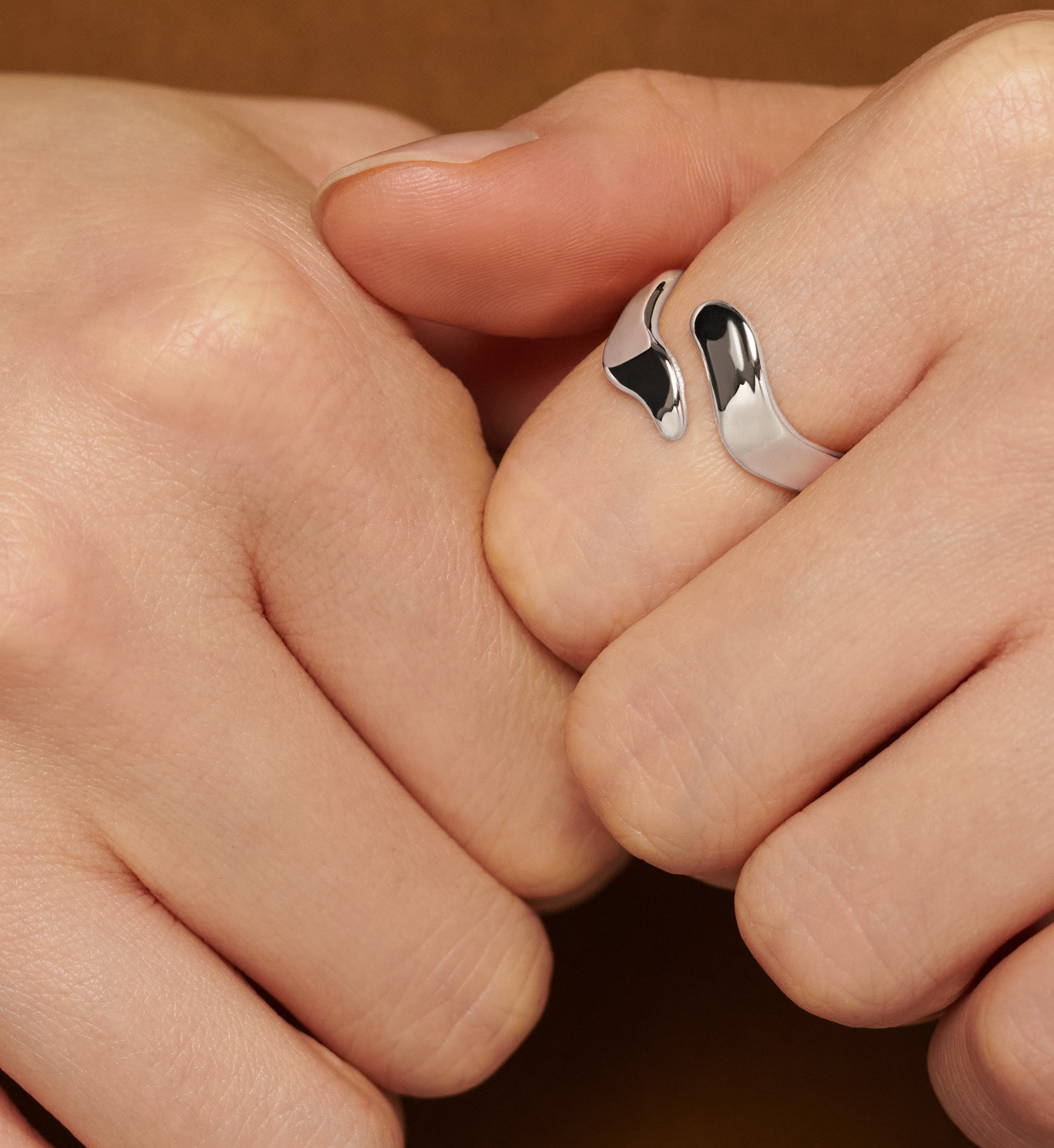 The Wave Wrap Ring | Monica Vinader (Global)