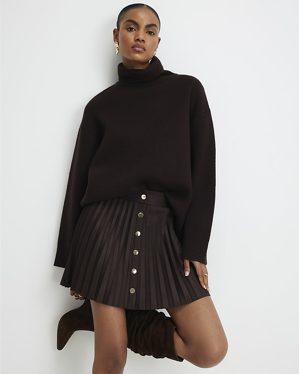 Brown Faux Suede Pleated Mini Skirt | River Island UK & IE