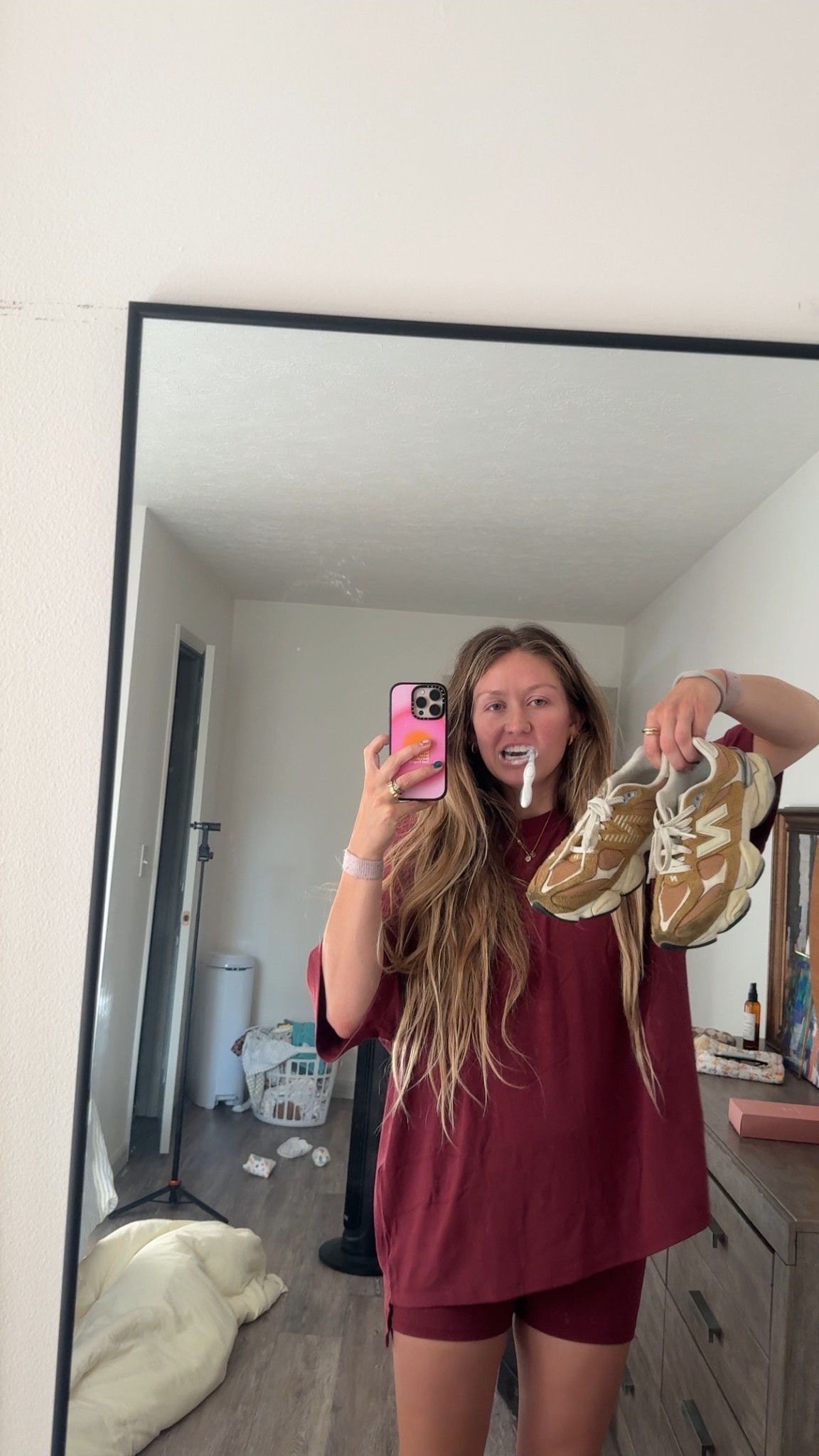 Postpartum outfit
Wearing medium in awe! (This is my 3rd one lol)