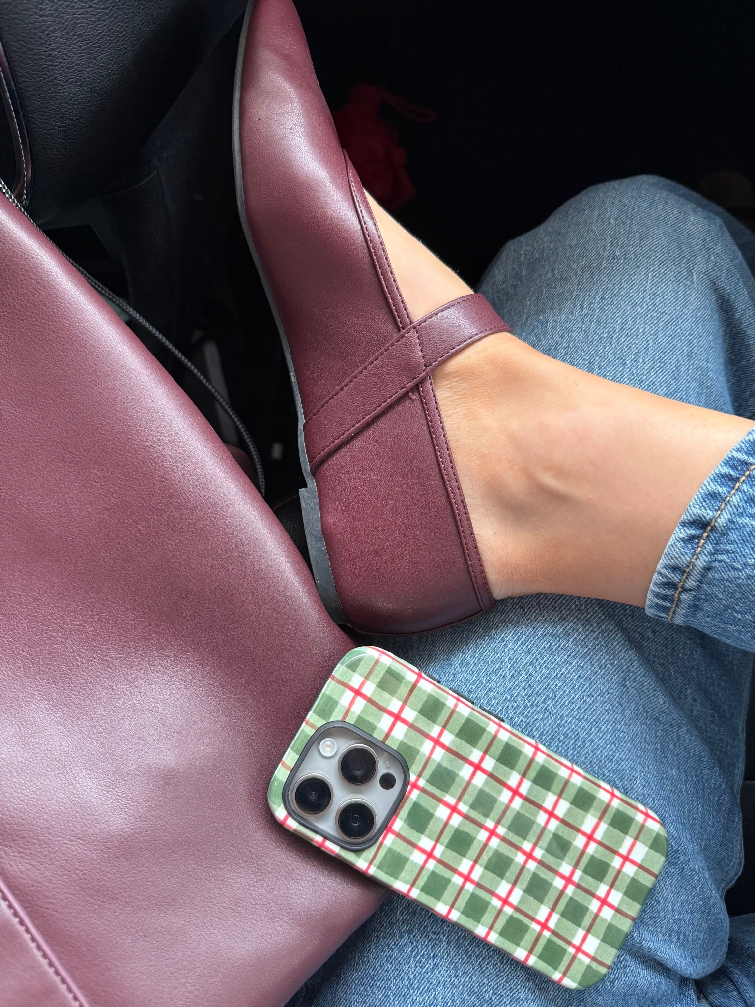 These flats are literally the most comfortable flats I’ve ever owned! No break in required. True to size. 


Old navy, old navy shoes, Mary Jane shoes, ballet flats, burgundy accessories, plaid phone case, festive phone case, Christmas, holiday, gifts for her

#LTKGiftGuide #LTKSeasonal #LTKHoliday