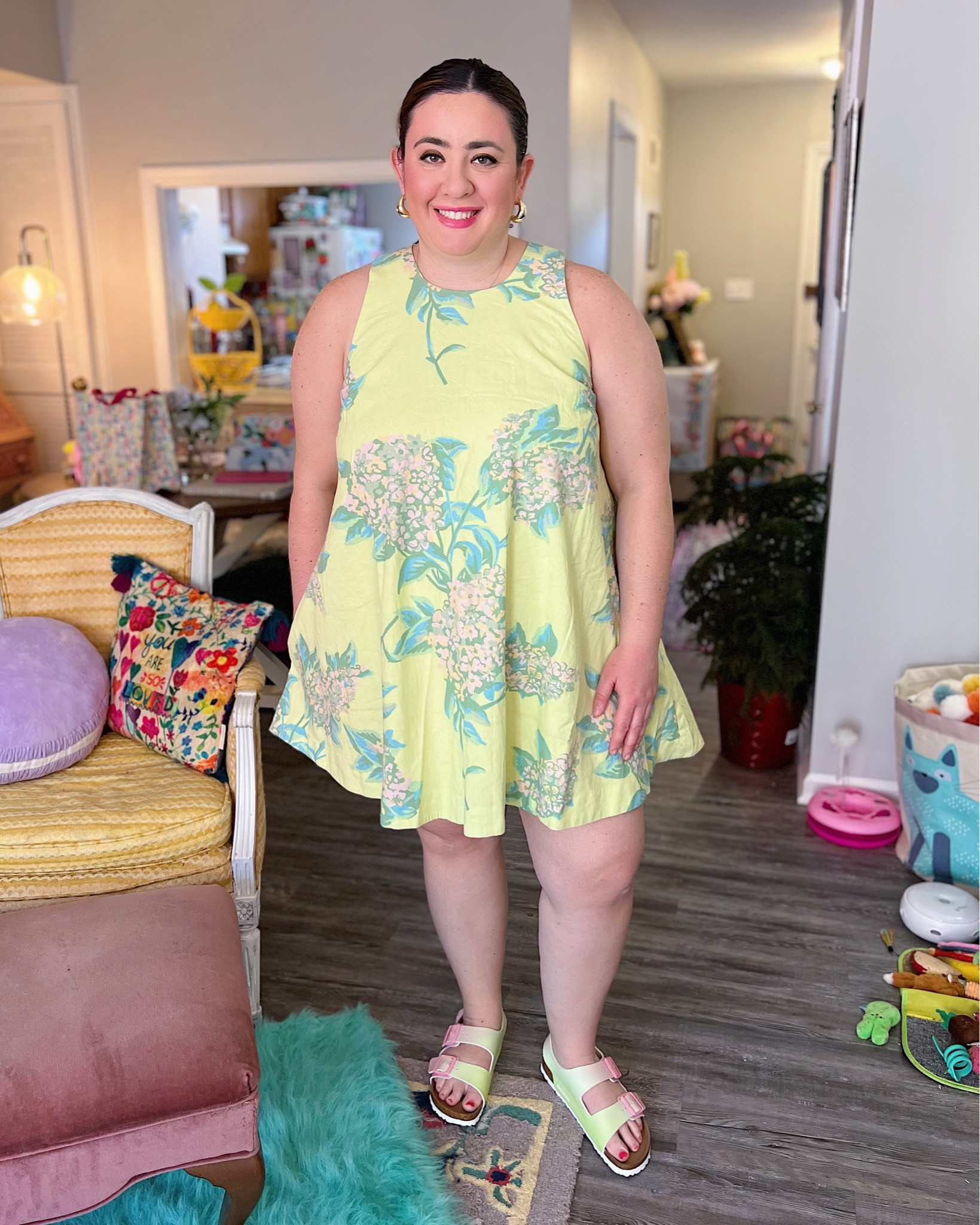 Free People yellow and pink hydrangea print mini dress with open back 🌸 

Spring dress, summer dress, linen dress, vacation dress 

#LTKSeasonal #LTKstyletip #LTKmidsize