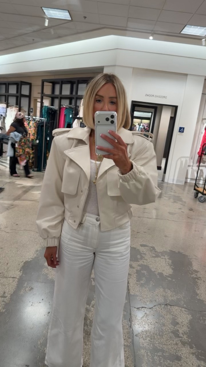This jacket is giving designer without the price tag … SO GOOD! 🔥🔥

#LTKgrwm #LTKootd