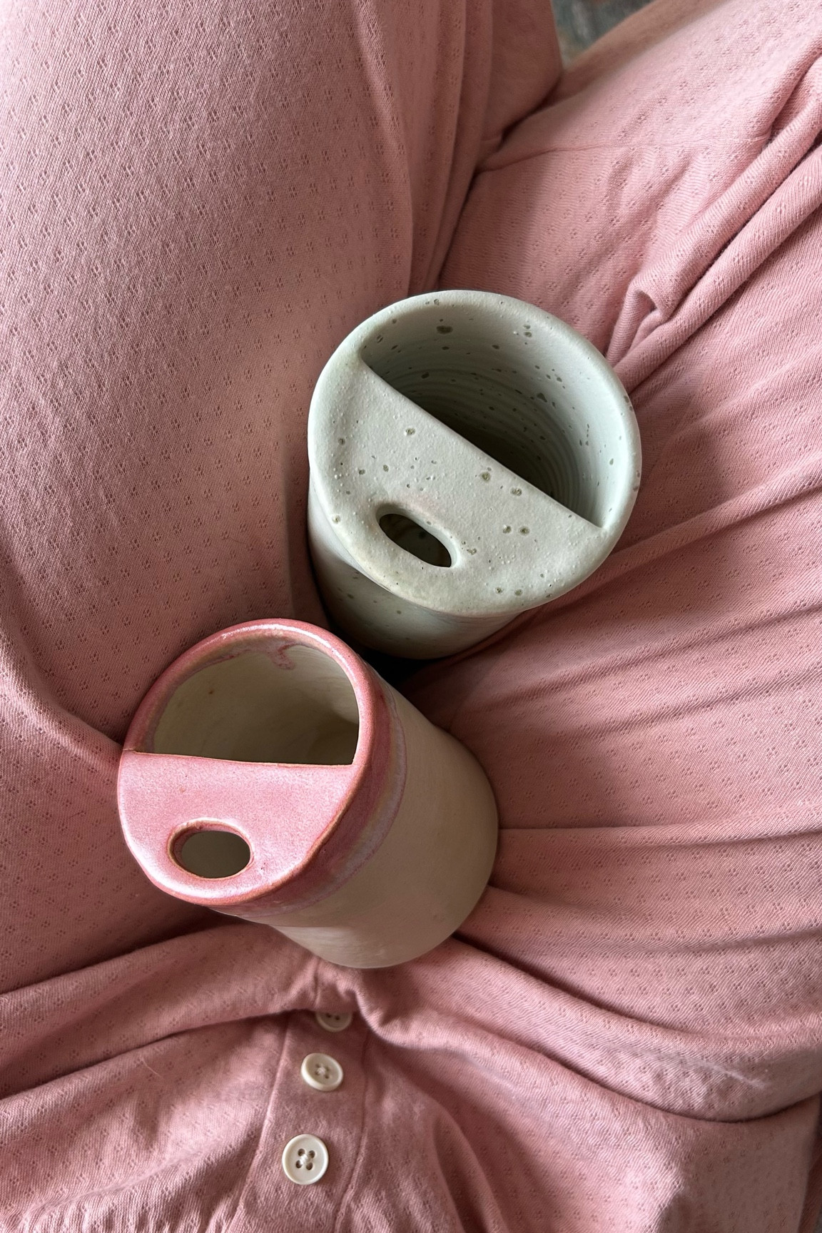 Sippy mugs! Custom made !
If you want these specific ones just tell them my name (Sophia Marren) and say which, cream/pink or green speckle !

#LTKMostLoved #LTKFindsUnder100 #LTKFindsUnder50