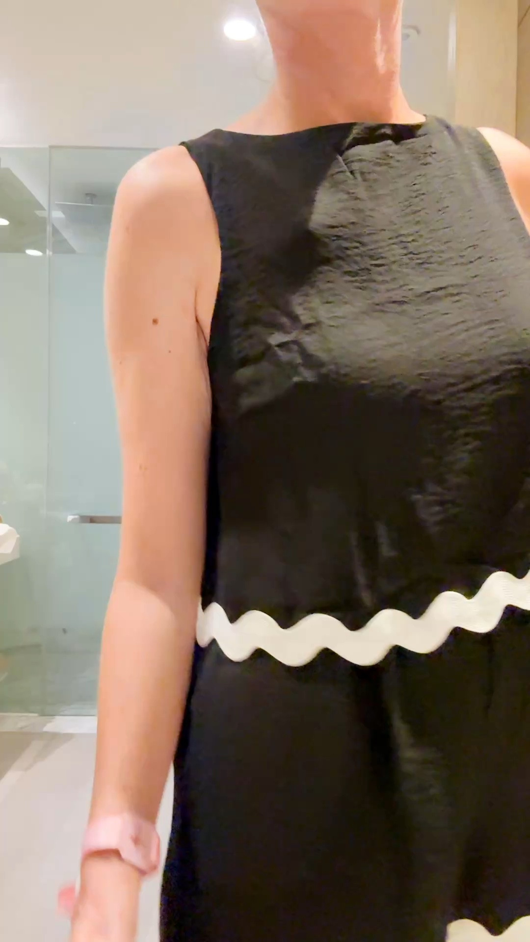 The cutest Resort set


#LTKOver40 #LTKTravel #LTKStyleTip