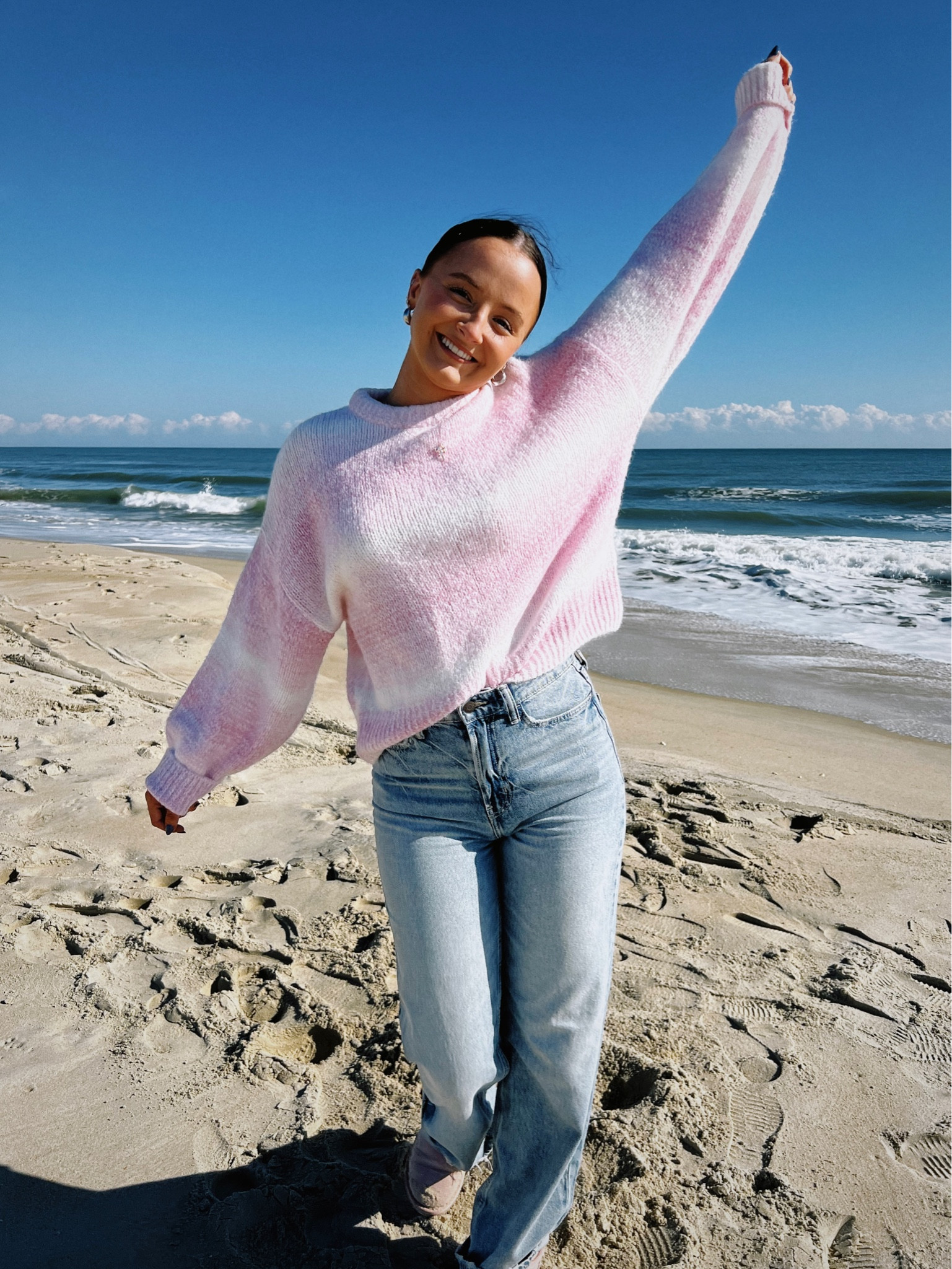 Top XS Jeans 4 (usually size up one in H&M jeans) Shoes TTS 6

#LTKU #LTKSeasonal #LTKshoecrush