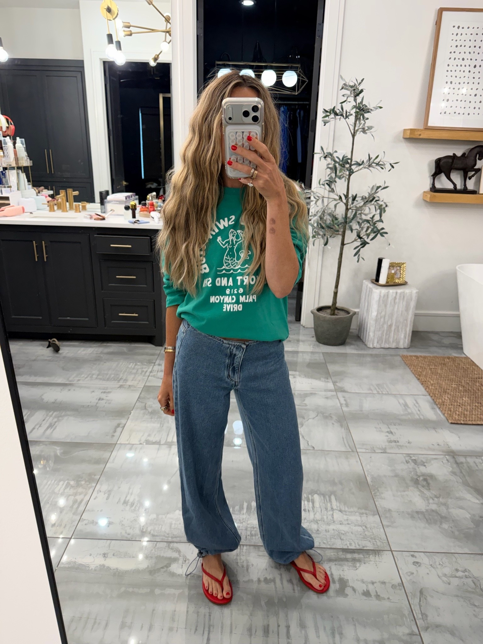 Small in tee and 23 in jeans @Shopbop - jeans run big

#LTKootd #LTKOver40 #LTKPetite