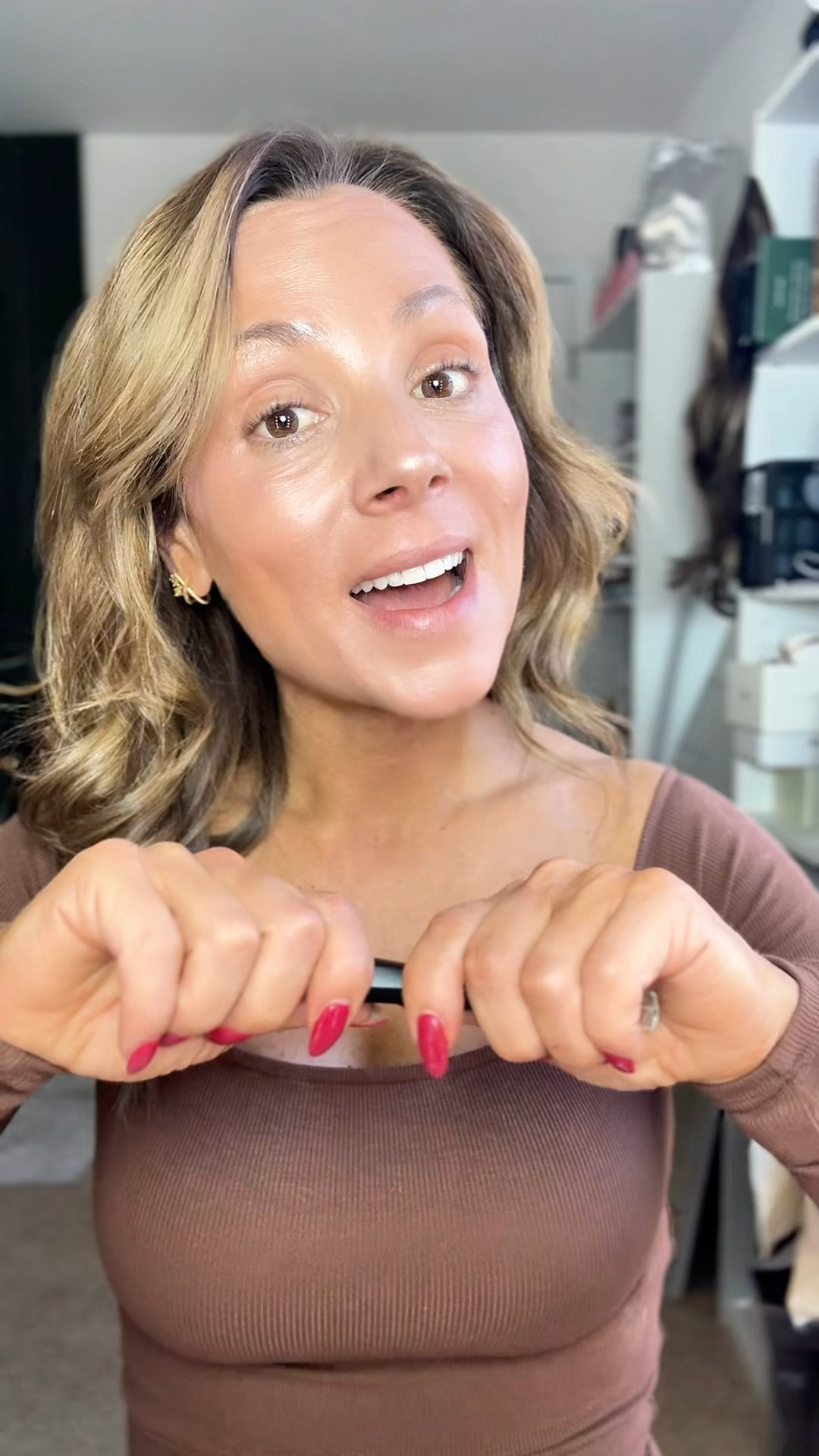 💖 Transform your makeup game with LUXAZA Eyeshadow Sticks, the easiest eyeshadow for busy women! These creamy, blendable eyeshadow pencils come in matte and shimmer brown metallic shades that brighten eyes and last all day. Perfect for everyday wear, travel, work, or quick makeup routines.

Featuring a built-in blending brush, these sticks make it so simple to swipe, blend, and go — no extra brushes needed. Available in 6-piece and 10-piece sets, you’ll have a full range of shades to create natural or bold eye looks.

Say goodbye to smudging, creasing, or complicated routines! These smudge-proof, waterproof, long-lasting eyeshadows are ideal for women over 40, busy moms, makeup beginners, and makeup lovers. Grab them on sale with free shipping and make your morning routine effortless. #EasyMakeupForWomenOver40
#CreamEyeshadowSticks
#SmudgeProofMakeup
#WaterproofEyeshadow
#QuickMakeup
#BusyMomMakeup
#LUXAZAEyeshadow
#EverydayMakeup
#MatteAndShimmerEyeshadow
#MakeupThatLasts