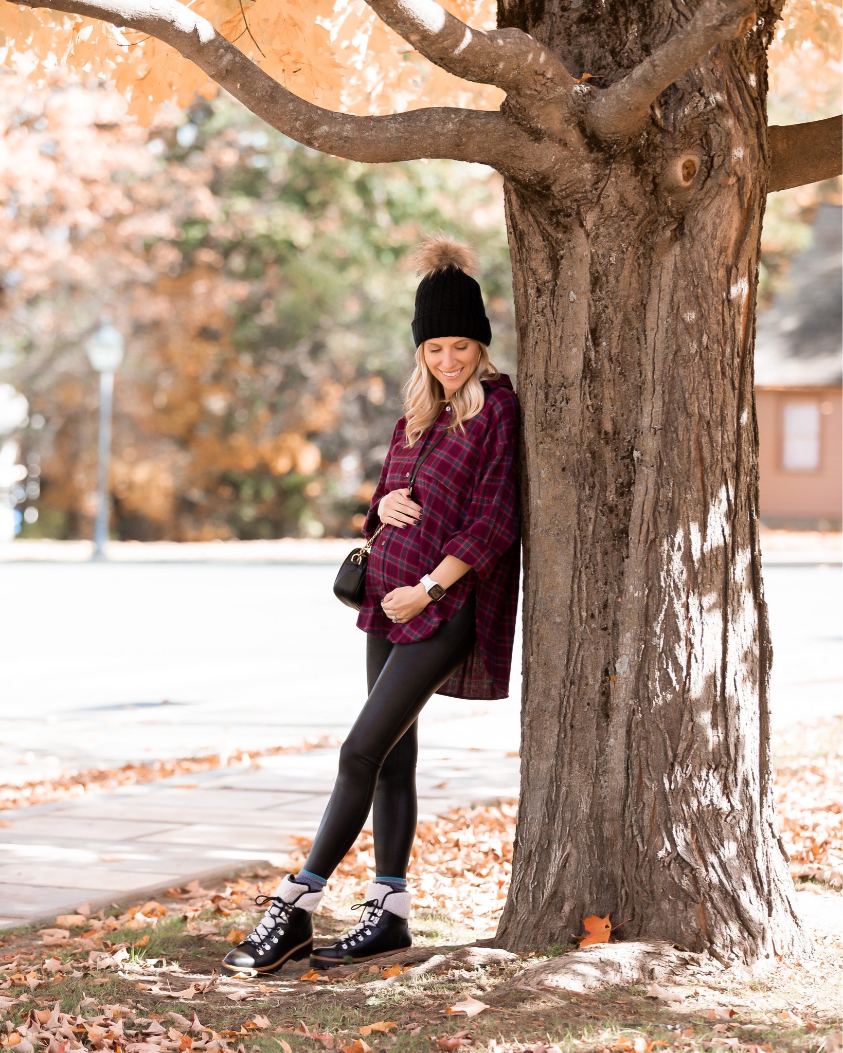 We had such a fun time in Vermont on our babymoon! We did all the things - hiking, massage, skyline drive, pumpkin patch, outlet shopping, eating, drinking and a ton of relaxing! 
•
•
•


#LTKstyletip #LTKSeasonal #LTKbump