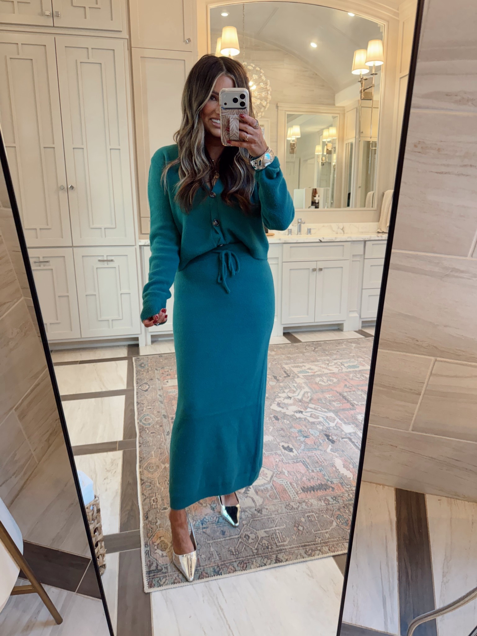 Wearing a size small! Pink lily Black Friday sale!! Use code: CRISTINA for 50% off!!



#LTKCyberWeek #LTKSaleAlert #LTKHoliday