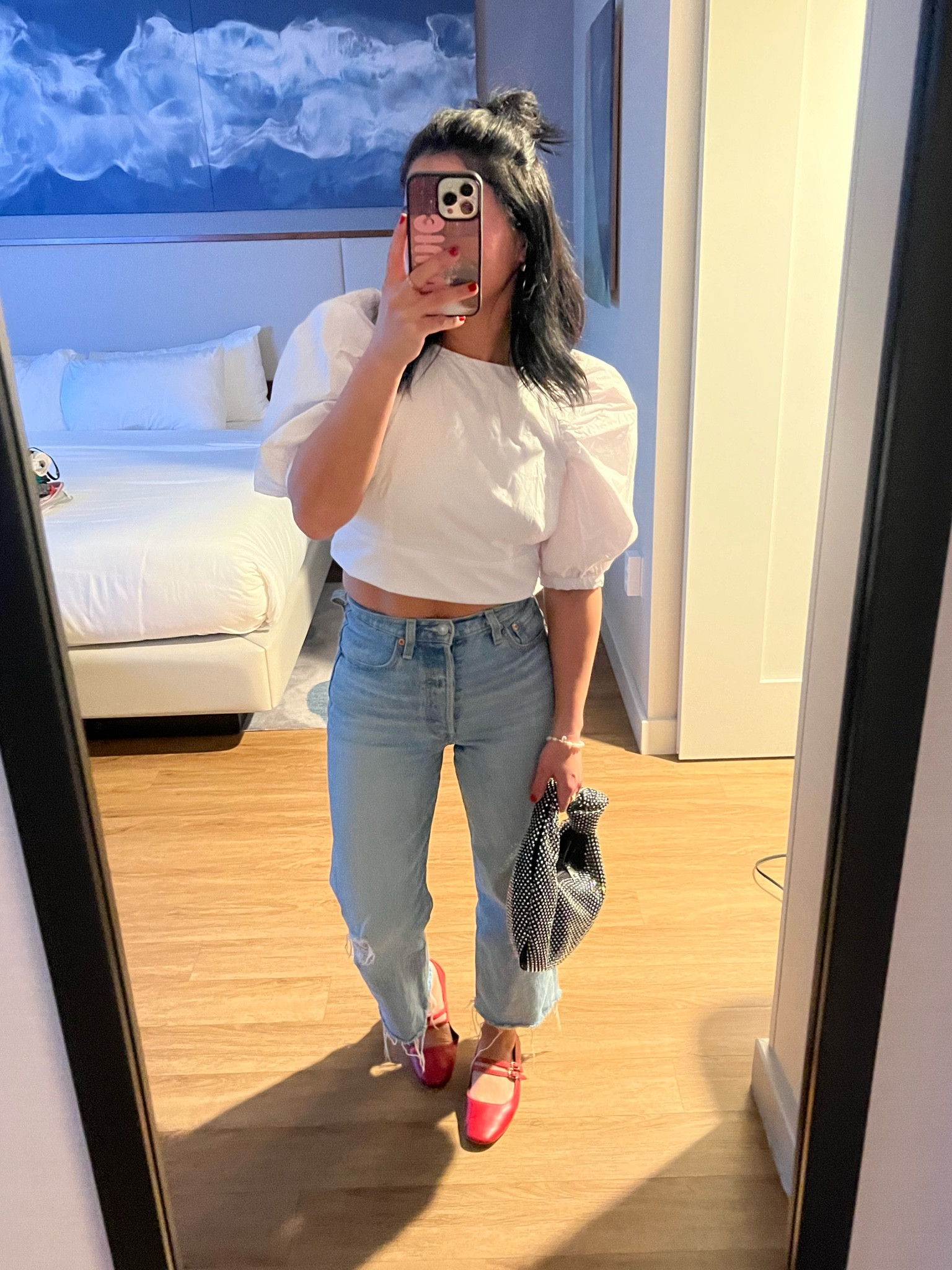 Casual Dinner outfit idea, recommend sizing up a half size in the shoes and 1-2 sizes in the jeans if you want a baggier fit 

#LTKfindsunder50 #LTKshoecrush #LTKfindsunder100