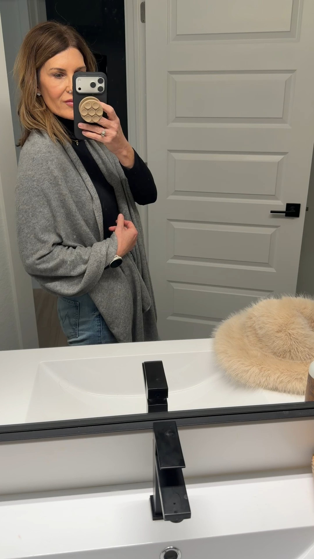 The best travel wrap 🫶🏼

#LTKTravel #LTKOver40