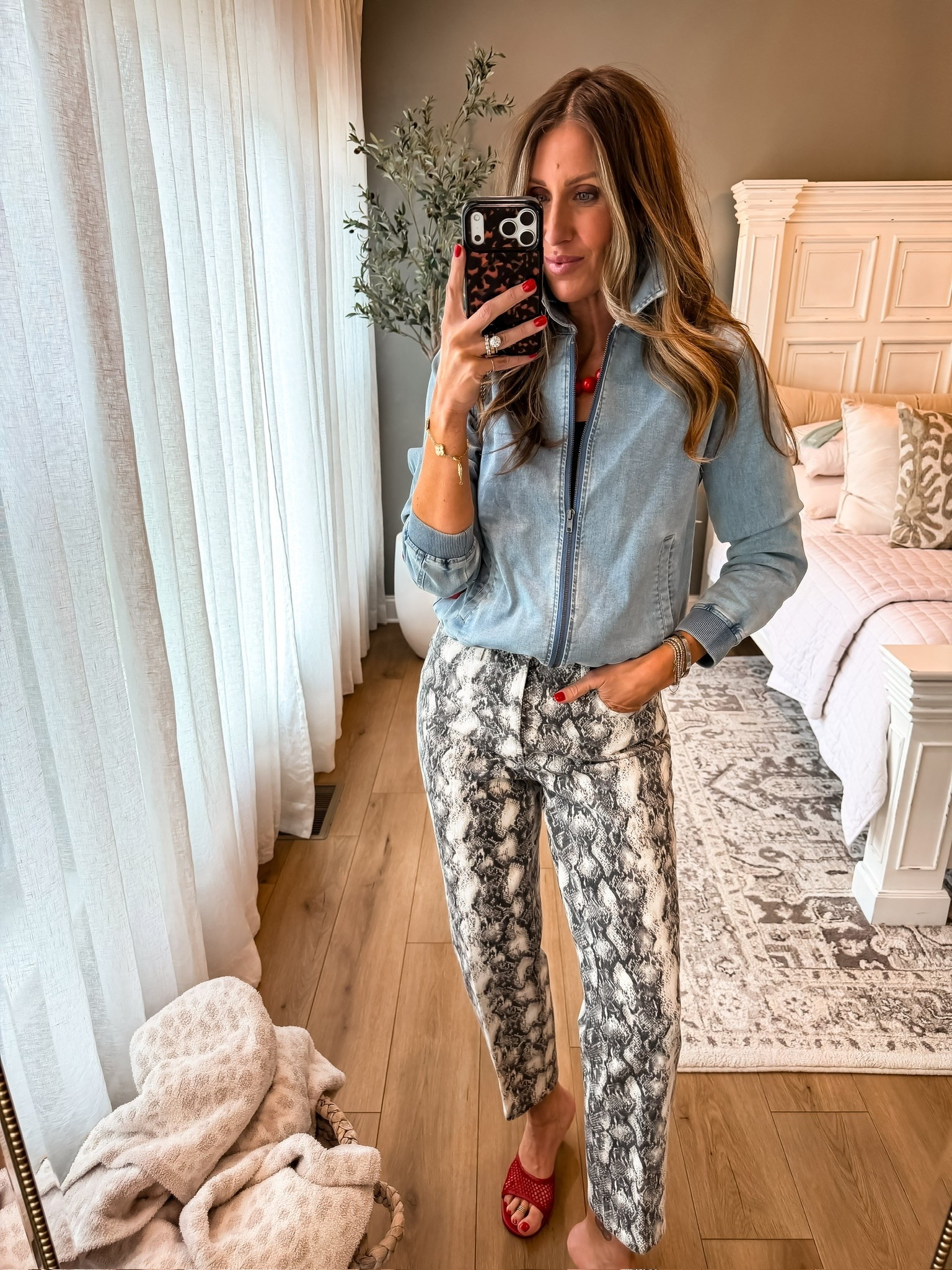A little mix of edgy and casual and I’m kind of obsessed. The snake print pants make such a statement and this lightweight jacket is perfect for layering on cooler spring days.

snake print pants, statement outfit inspo, casual chic outfit, lightweight jacket outfit, edgy everyday style, spring layering outfit, printed pants outfit, trendy casual fashion, elevated everyday look, cool girl style, denim jacket outfit, fashion forward outfit, themominstyle

#LTKootd #LTKSeasonal #LTKOver40
