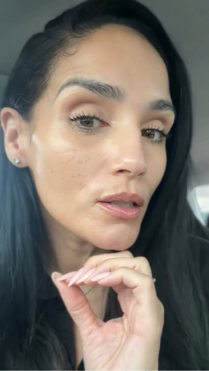Happy Monday Love 💕

Skin prep is key 🤍

This was one of those mornings I didn’t feel like getting fully dolled up for work, but I still needed to look presentable. I did my skincare at home so it could really sink in during the drive to Starbucks, then finished this quick fresh face in the parking lot 🤍 Just a few basics, but it made me feel instantly more awake and put together.

My quick fresh face:
• Concealer  
• Mascara  
• Lip balm  
• d’Alba White Truffle First Serum Stick  

Hydrated, simple, and done in minutes ✨

I linked everything here so you can shop the exact products. Save this for those busy mornings when you want to feel polished without the extra effort 💕

#LTKBeauty #LTKOver40 #LTKmorningroutine