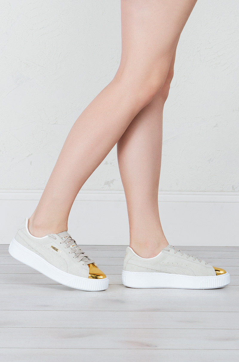 AKIRA Puma Gold Cap Toe Creepers | AKIRA