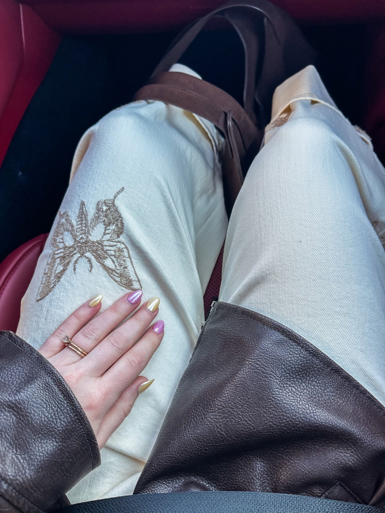 Butterfly denim… little me would be so proud 

#LTKmomlife #LTKgrwm #LTKootd