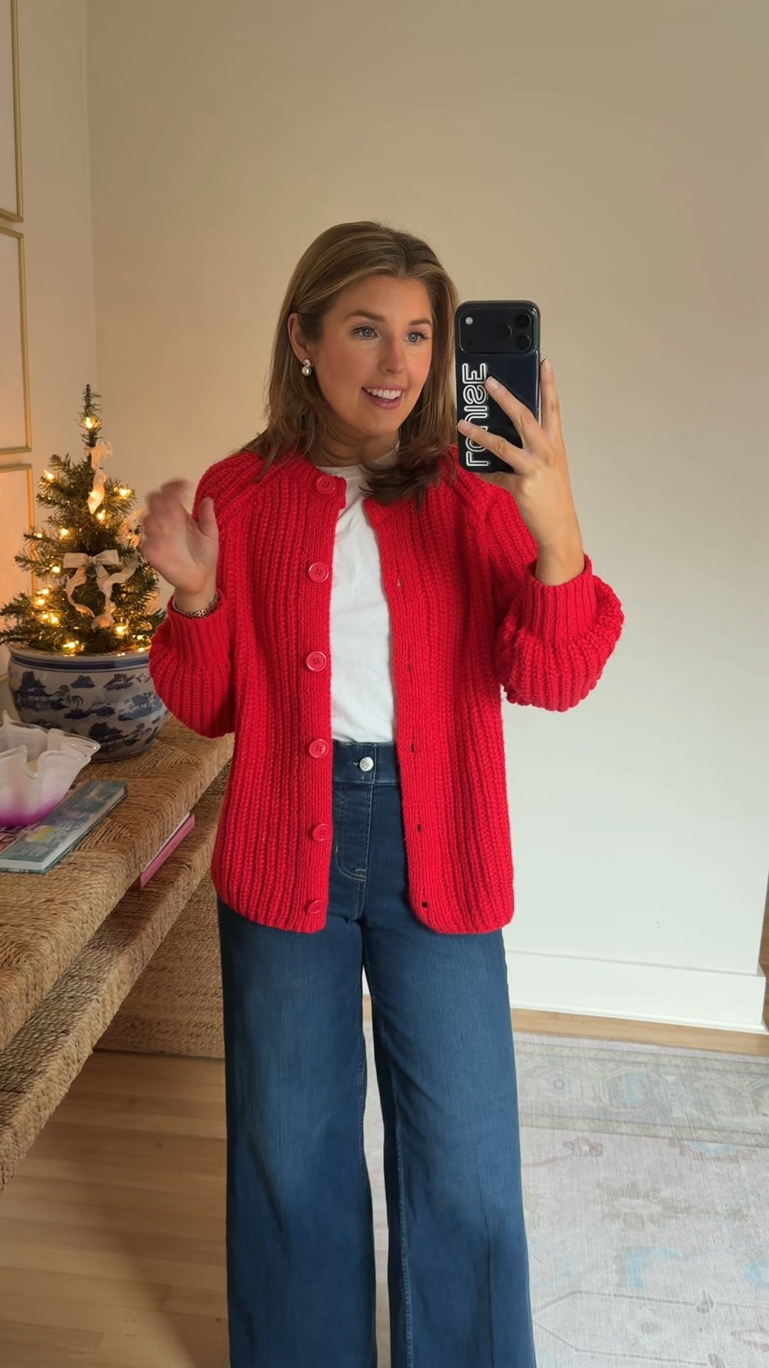 Dressy casual outfit idea for the holidays! Wearing a M in sweater and S in jeans 
