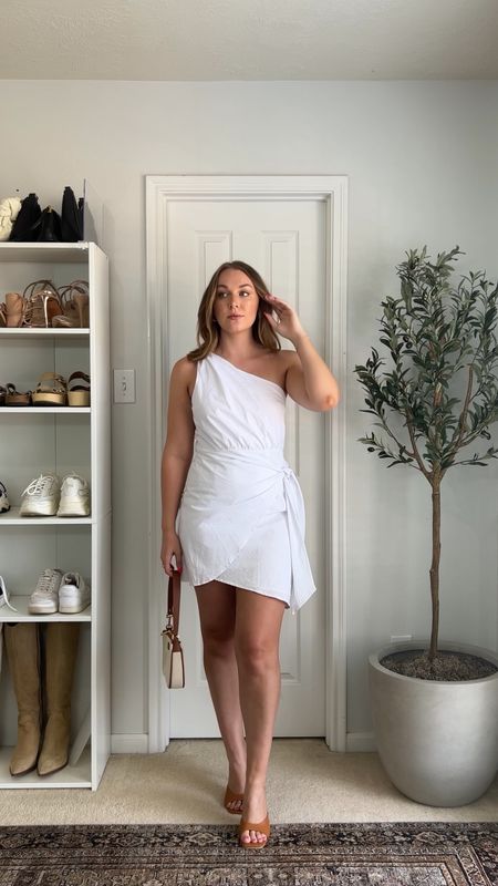 little white dresses from amazon, day 2/5 🤍⁠ size M
.⁠
.⁠
.⁠
.⁠
summer outfit, summer fashion, outfit ideas, outfit inspo, summer aesthetic, European summer outfits, little white dress, lwd, amazon dresses, amazon try on, trendy fashion, trendy outfit, Pinterest outfit, easy outfit, summer style, styling reels. 

#LTKxPrimeDay #LTKstyletip #LTKunder50