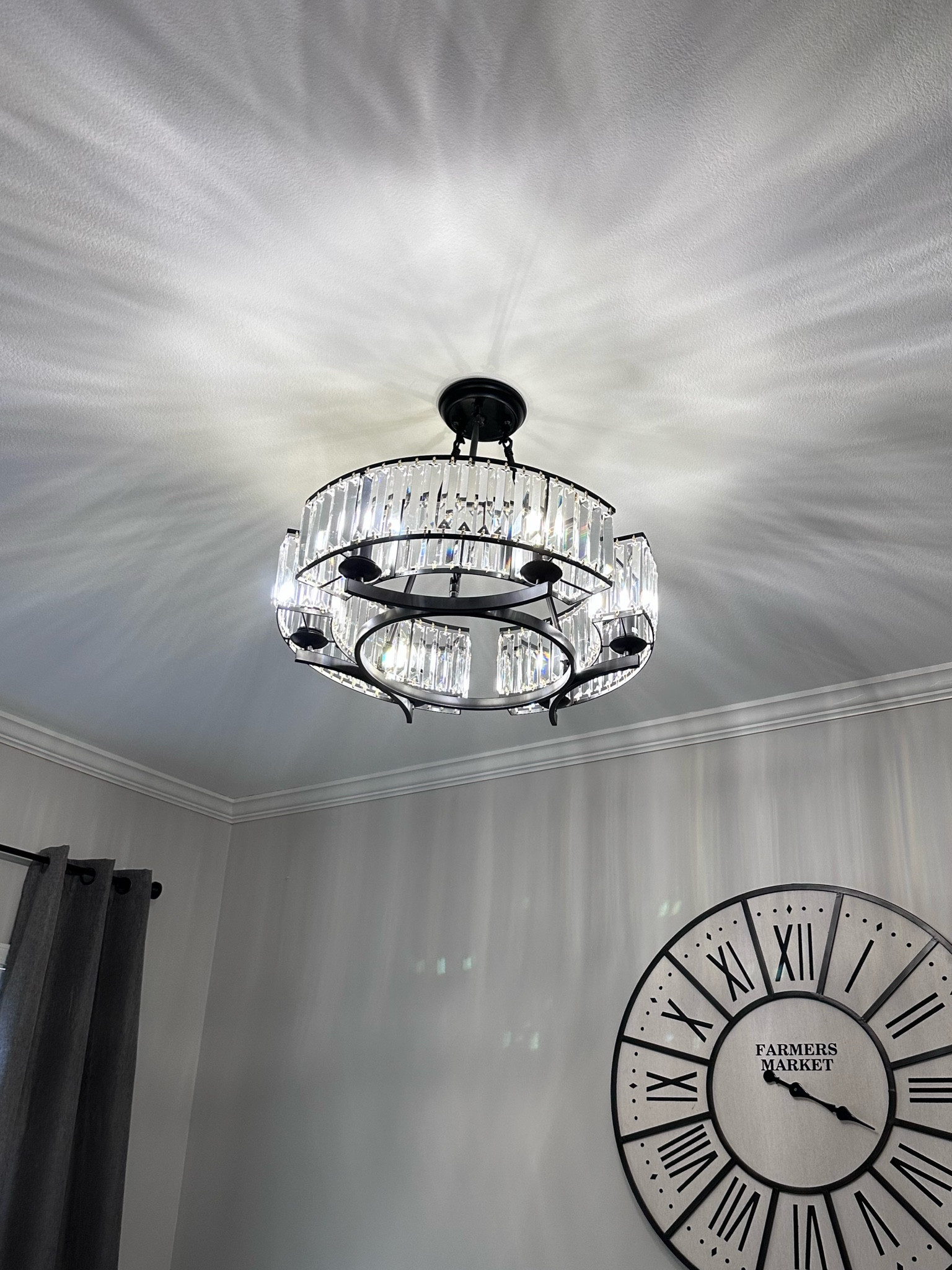 New chandelier! 

#LTKFind #LTKhome