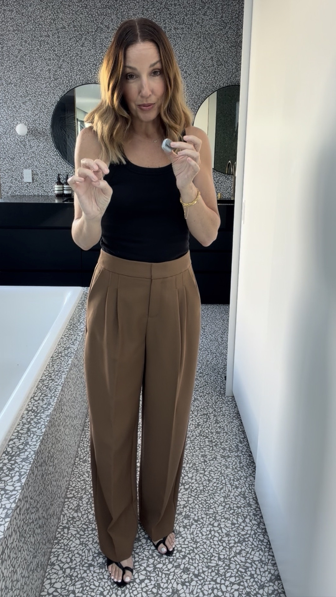 Loads of questions about these tan pants I wore the other day from @myer. Here is how I’ve styled them a few different ways.

Links below ⬇️

#LTKaustralia #LTKspring #LTKstyletip