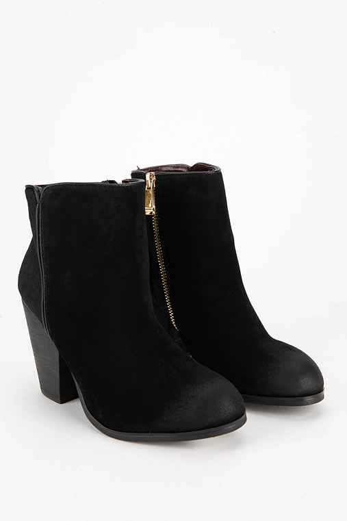 Report Orchid Heeled Ankle Boot | Urban Outfitters US