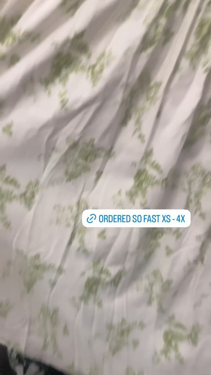 Oh I ordered this dress so fast... under $40!! 

 