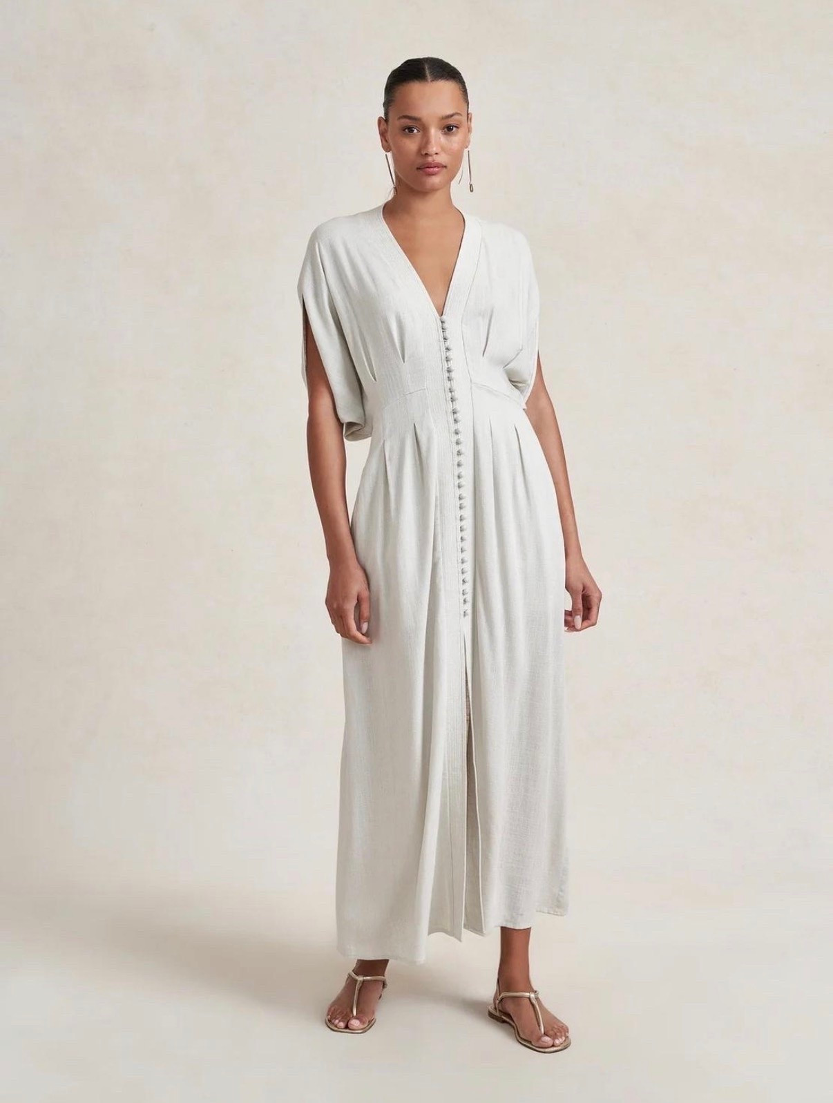 The prettiest dress! I love the details

#LTKdayinmylife #LTKootd #LTKgrwm