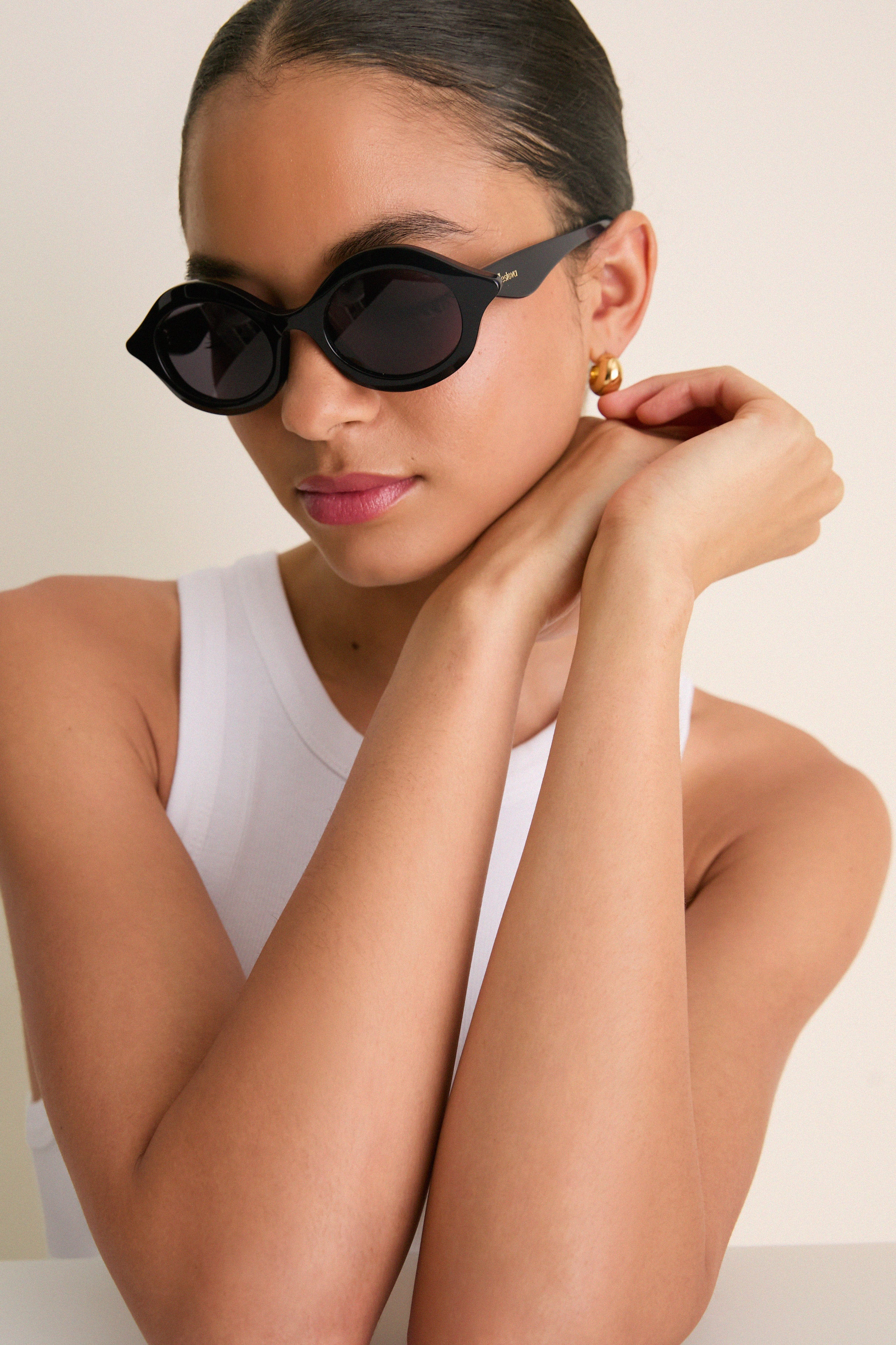 Black Willow Sunglasses | Tuckernuck (US)