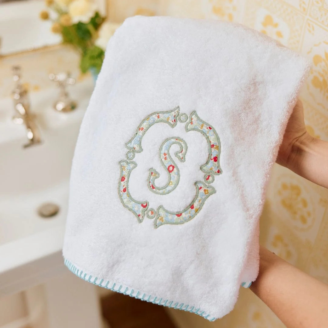 Stitched Edge Starter Pack | Weezie Towels