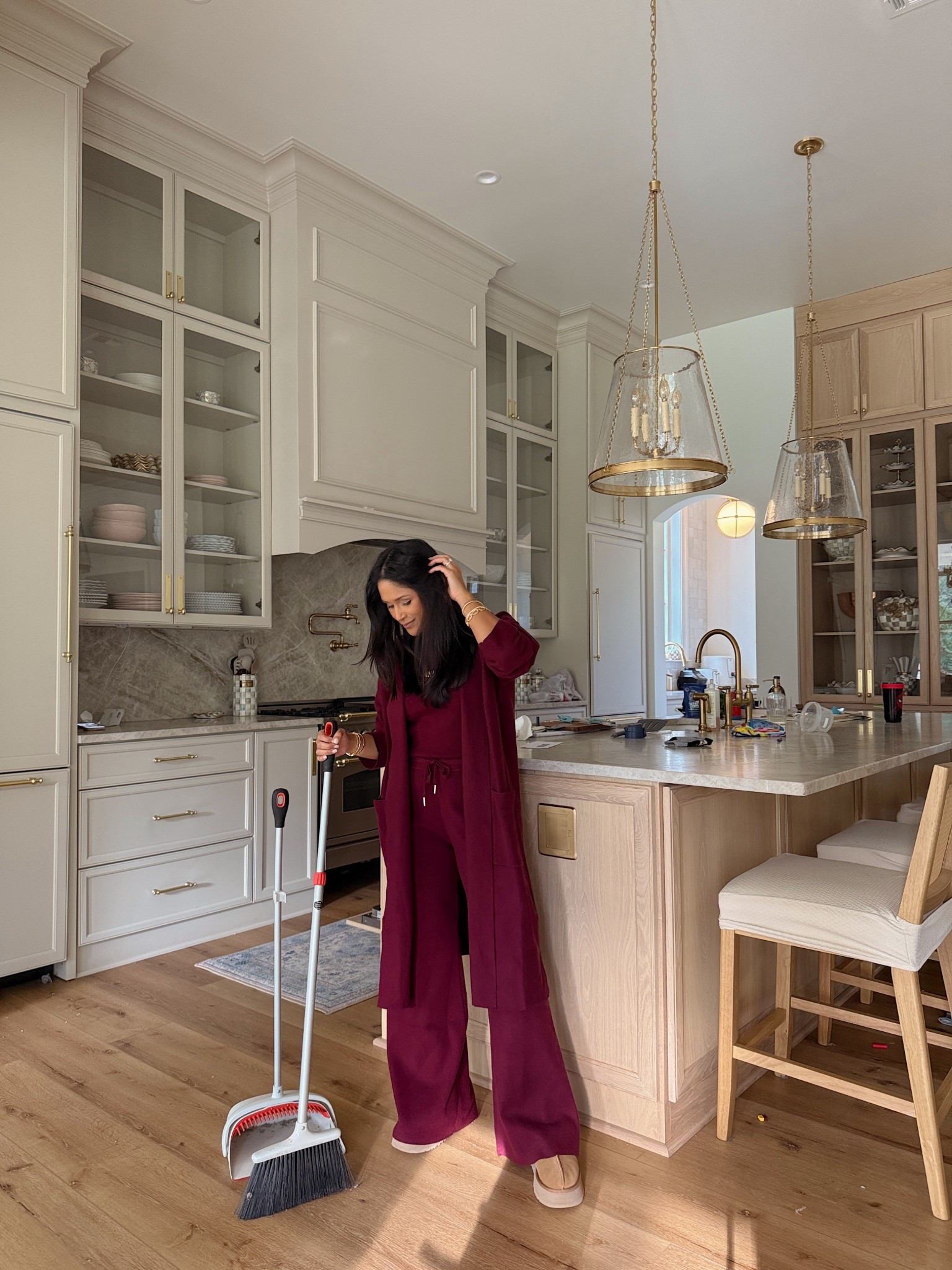 Right now take 40% OFF my matching set with code: THANKFUL plus
Wearing a size small in these wide leg sweater pants, ribbed tank and cardigan by @splendid.
#loungewear 




#LTKSaleAlert #LTKCyberWeek