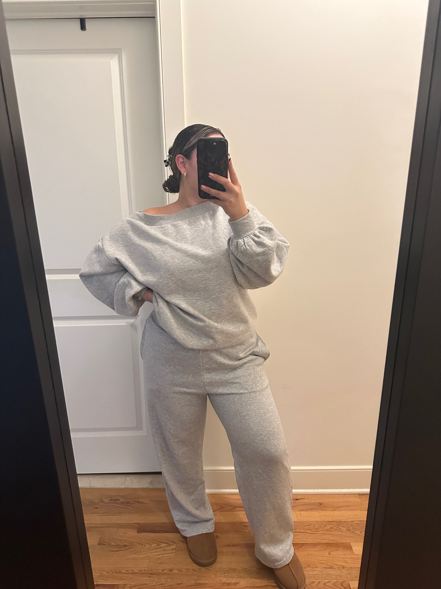 On some chill ish* 🩶 

Sweats size L 
Sweater is from FN but linked a good dupe🥰

#LTKStyleTip #LTKMidsize #LTKSeasonal