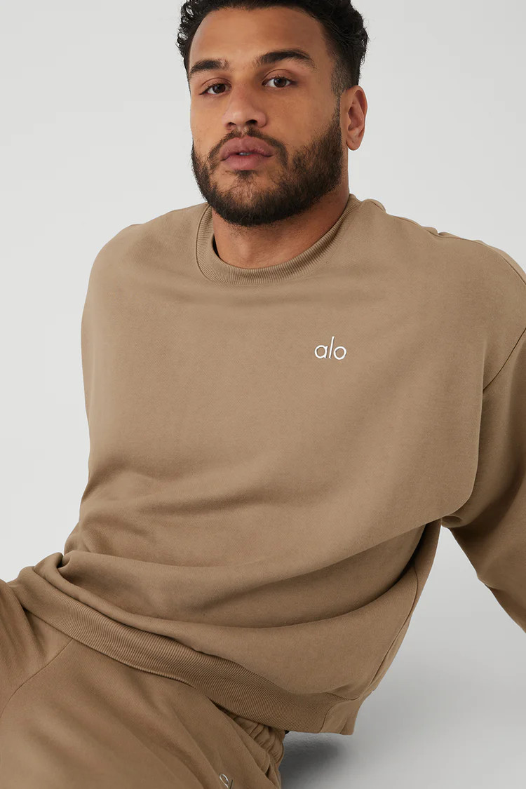 Accolade Crew Neck Pullover | Alo Yoga (US)