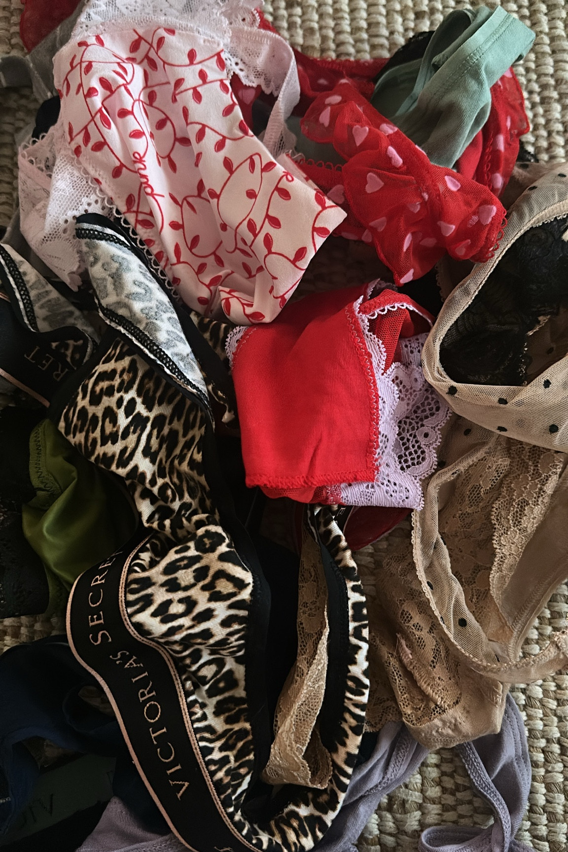 Take advantage of Victoria’s Secret, semi annual sale! The best panties!!


#LTKSaleAlert #LTKStyleTip #LTKBeauty