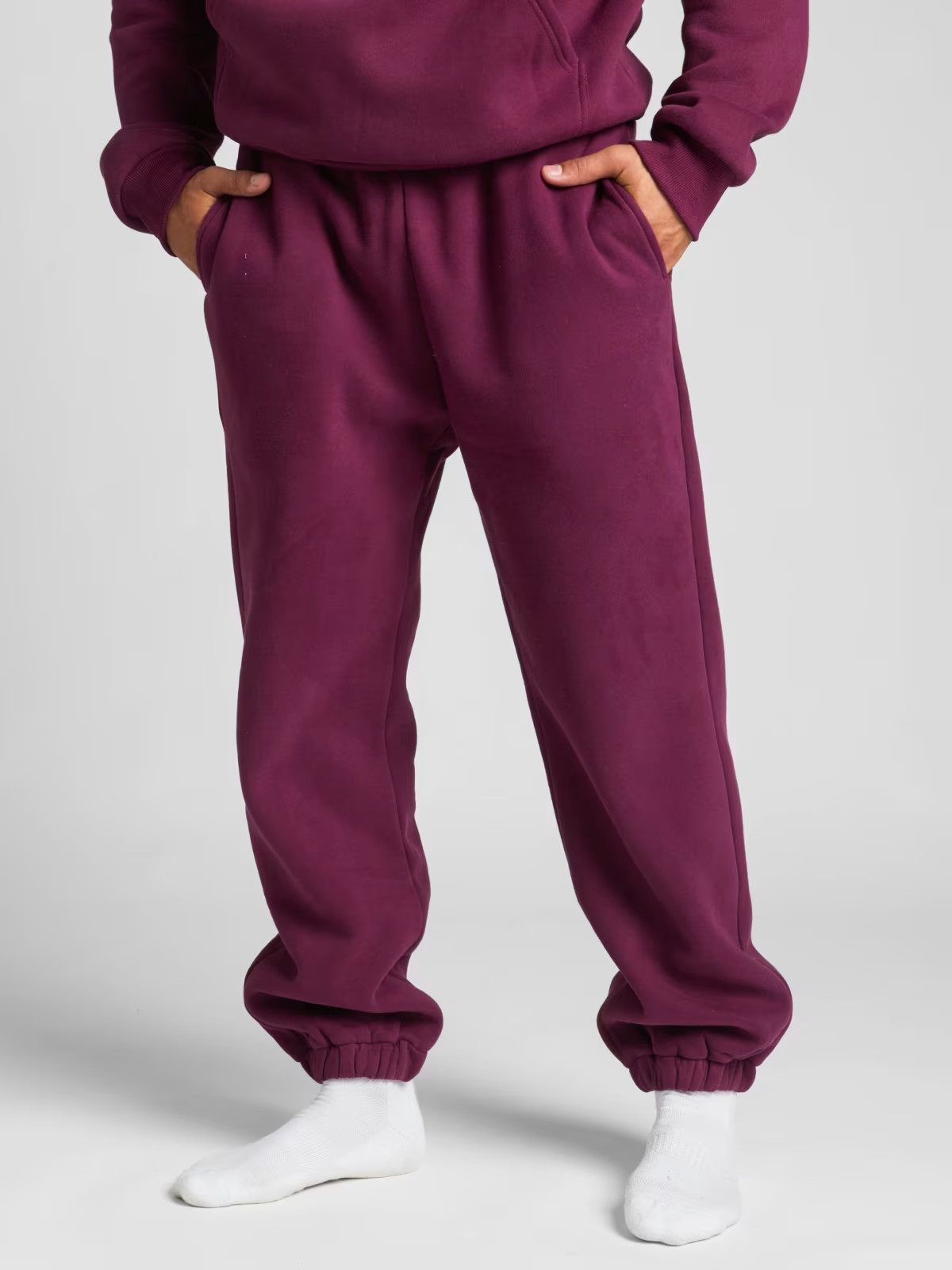Travel Essentials Sweatpants — Comfrt | Comfrt