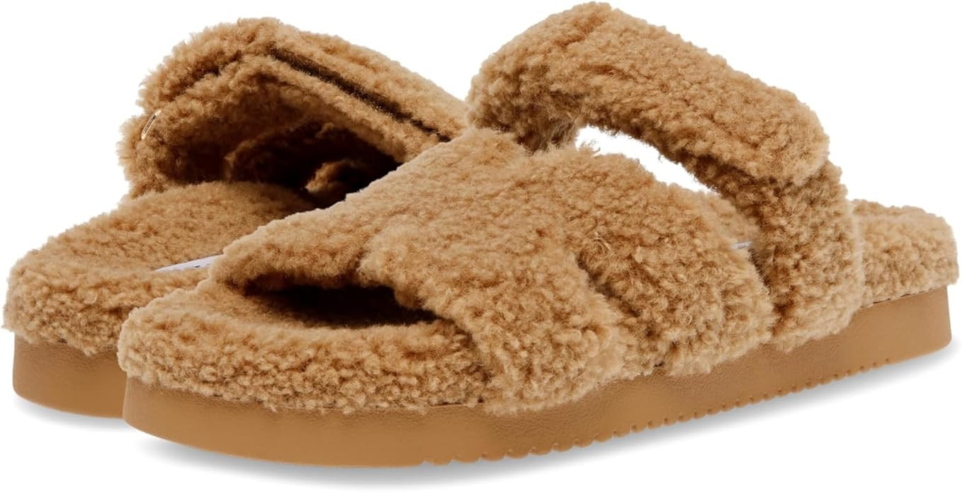 Steve Madden Women's Mayven-s Flat Sandal | Amazon (US)