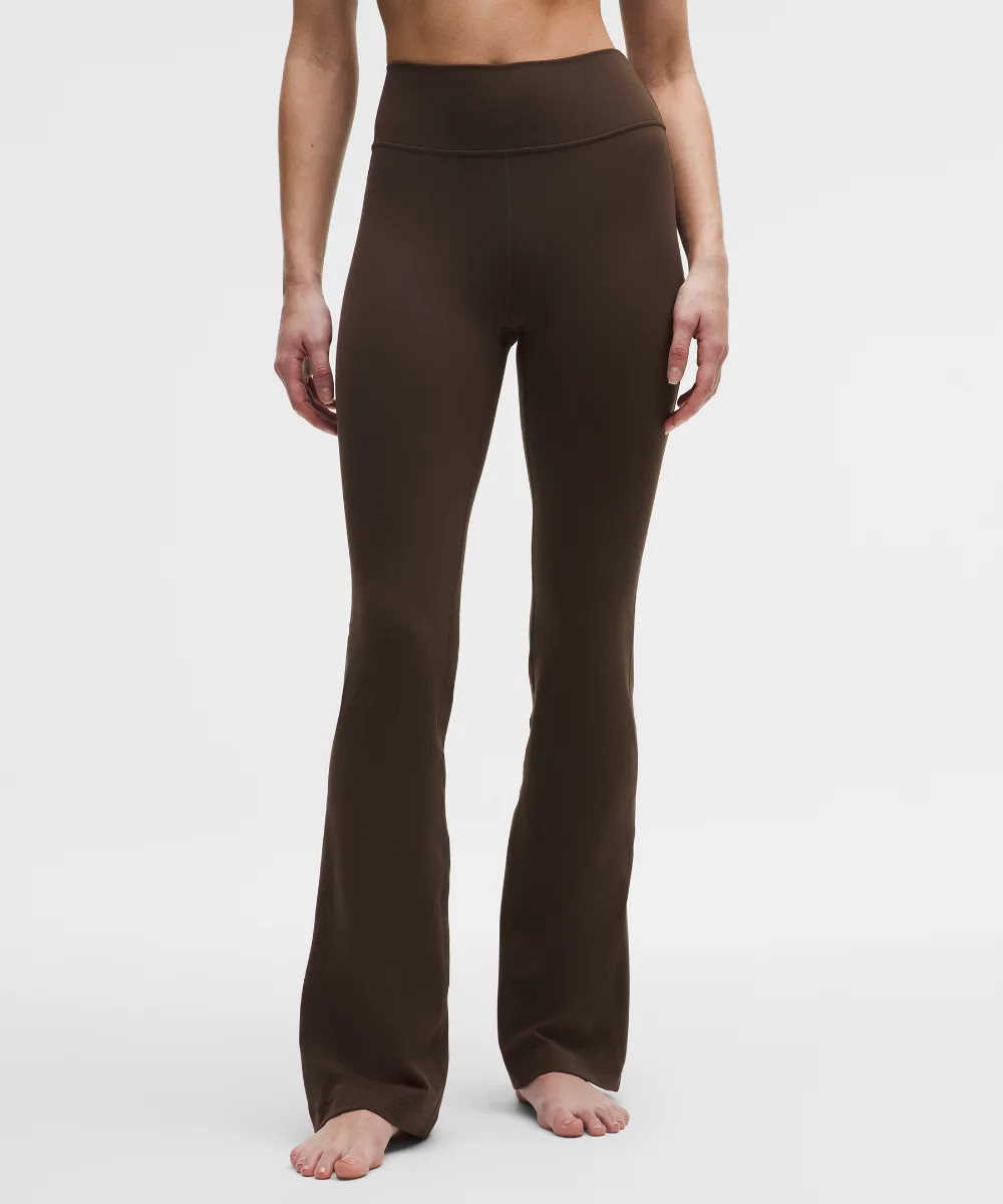 Groove Hose mit ausgestelltem Bein und hohem Bund aus Nulu   Kurz | lululemon DE
