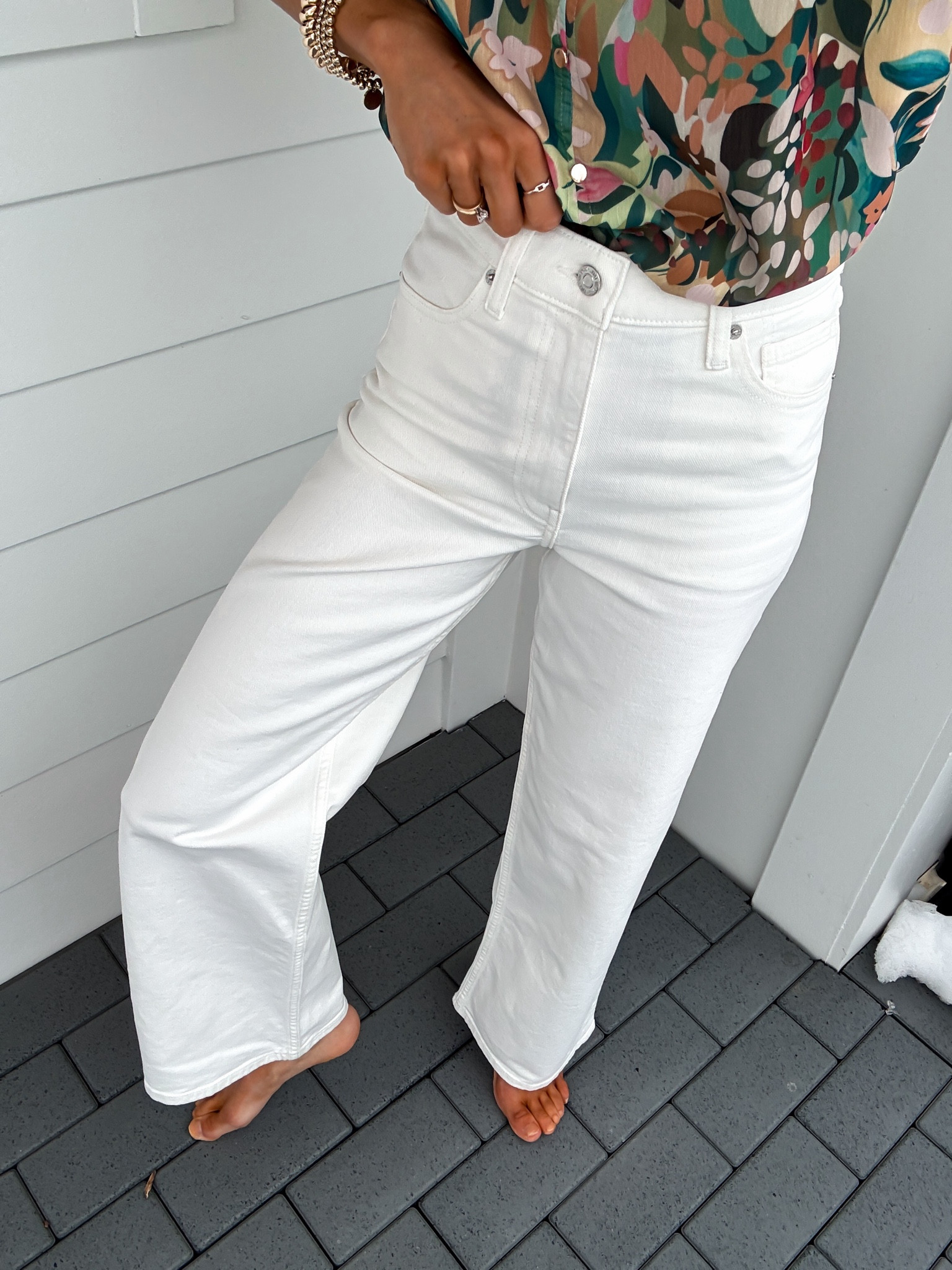 Wearing my true to size 25 white jeans. They’re not see through and comfy! 

#LTKdayinmylife #LTKgrwm #LTKootd