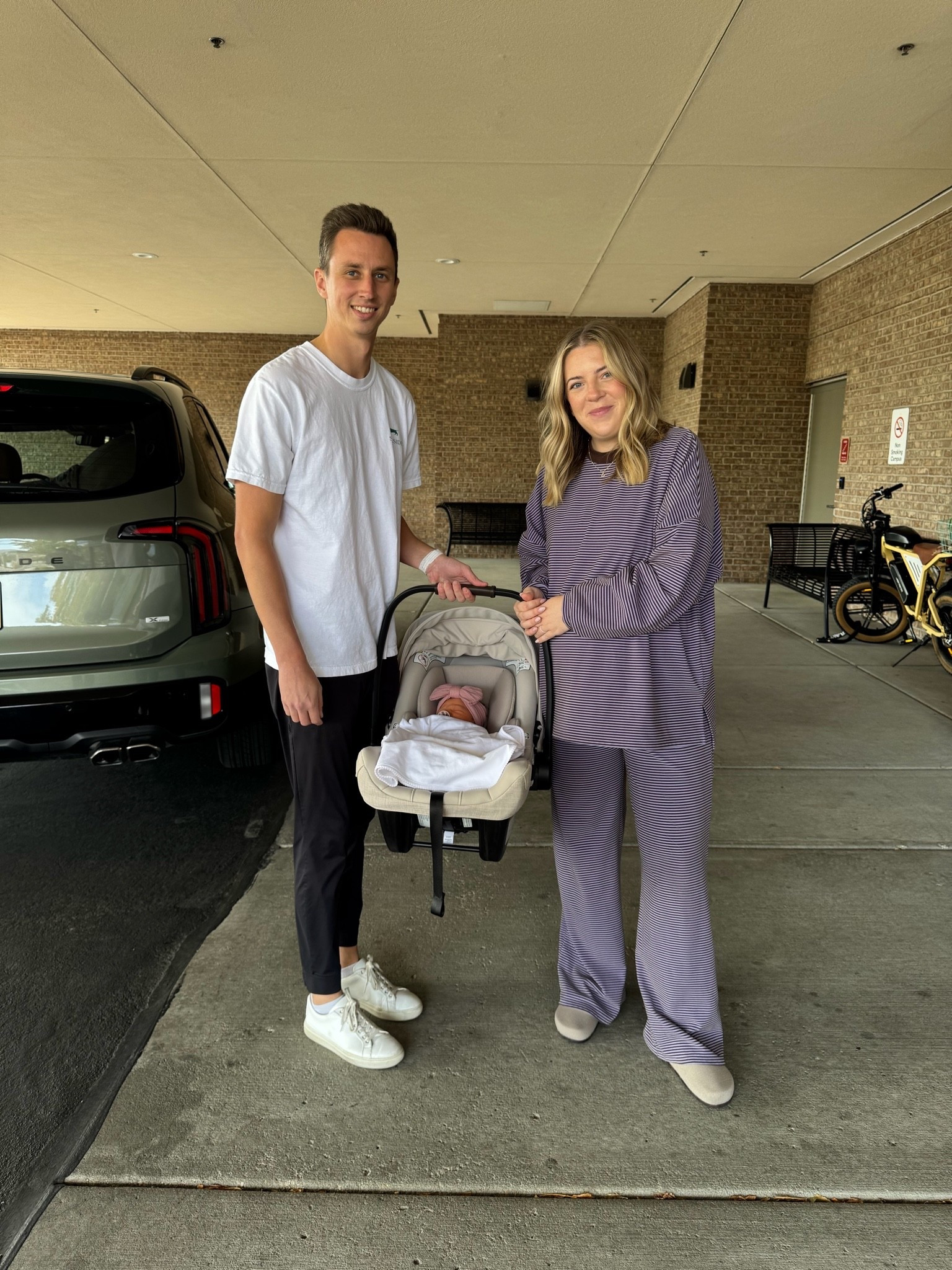 Anyone else way overpack for the hospital??

Really all you need is pjs for yourself and a going home outfit for you and baby! This set was perfectly comfy and oversized, wore it a ton postpartum while healing from a 4th degree tear!

#LTKmomlife #LTKstorytime #LTKBump