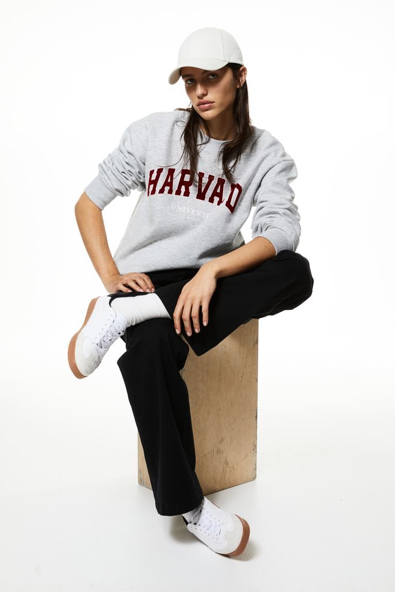 Sweatshirt with Motif - Gray/Harvard University - Ladies | H&M US | H&M (US + CA)