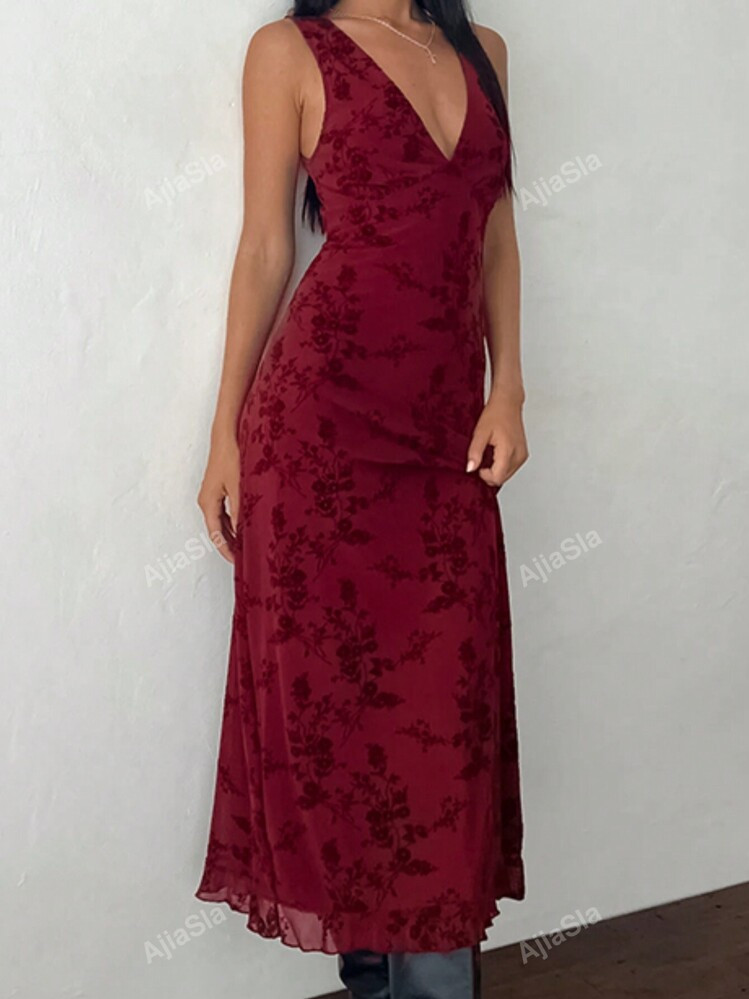 Europe And America Style Fashion Print V-Neck Sleeveless Dress 2024 Summer Collection, Slim Fit A... | SHEIN