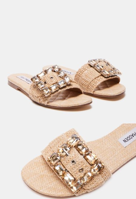 Cute sandal alert!
Steve Madden 


#LTKFindsUnder100 #LTKWorkwear #LTKShoeCrush