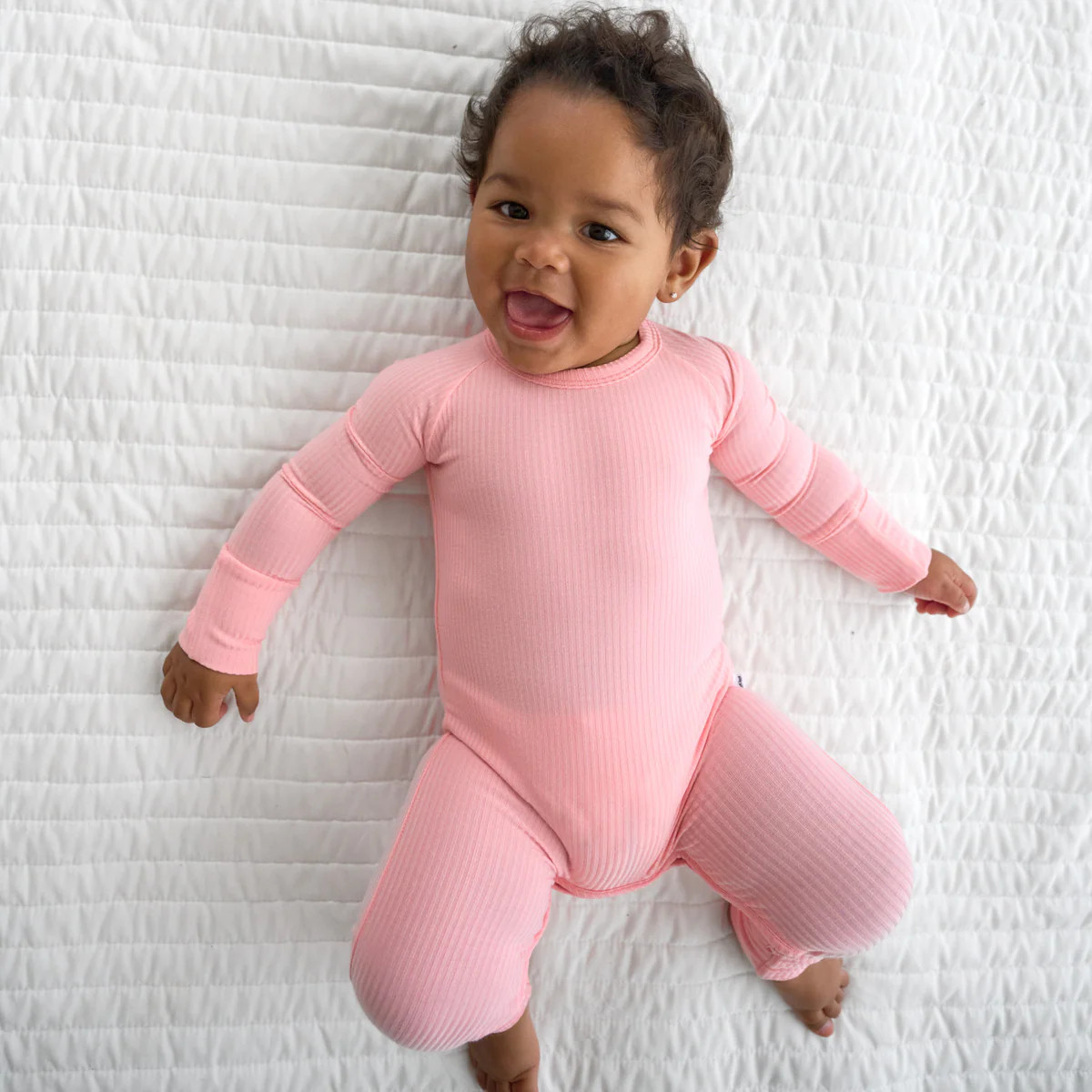 Bubblegum Ribbed Crescent Zippy | Little Sleepies